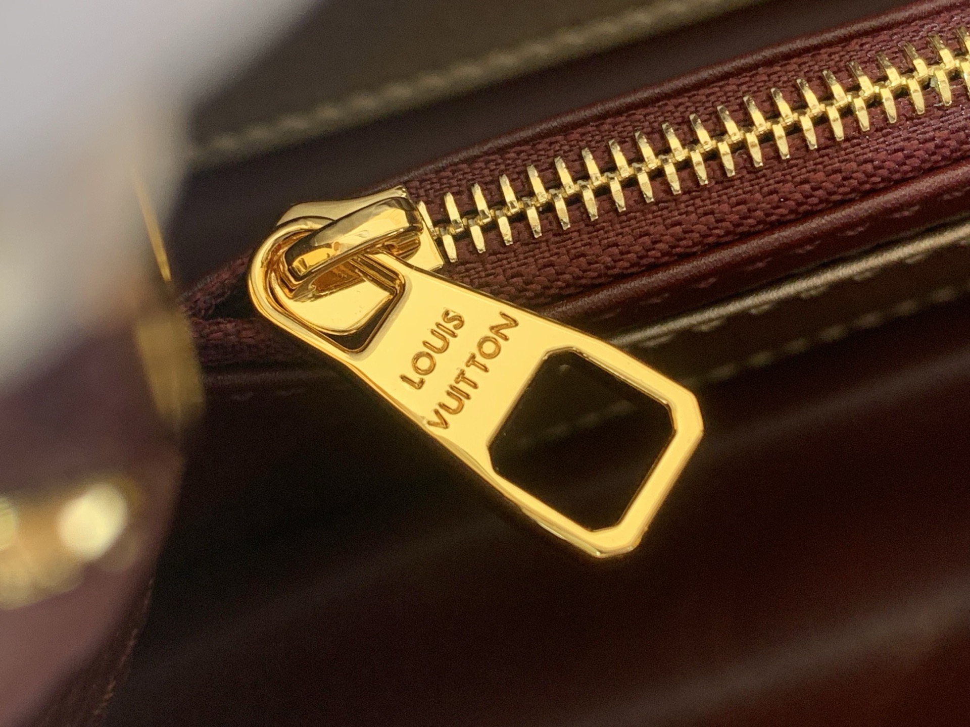 LV Style Beige Leather Top Handle Bag style reference detail image 6 from source 759858