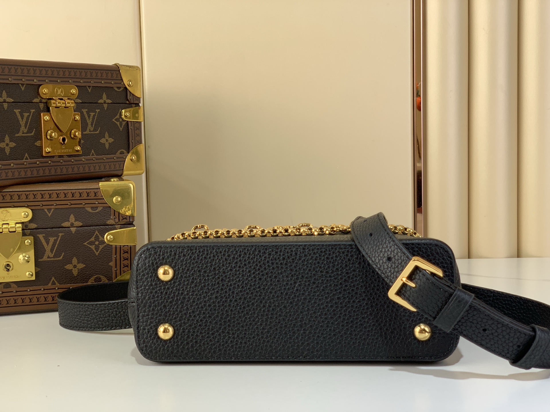 LV Style Black Leather Top Handle Bag Bags Top Handle Bag detail image 4 from source 759857