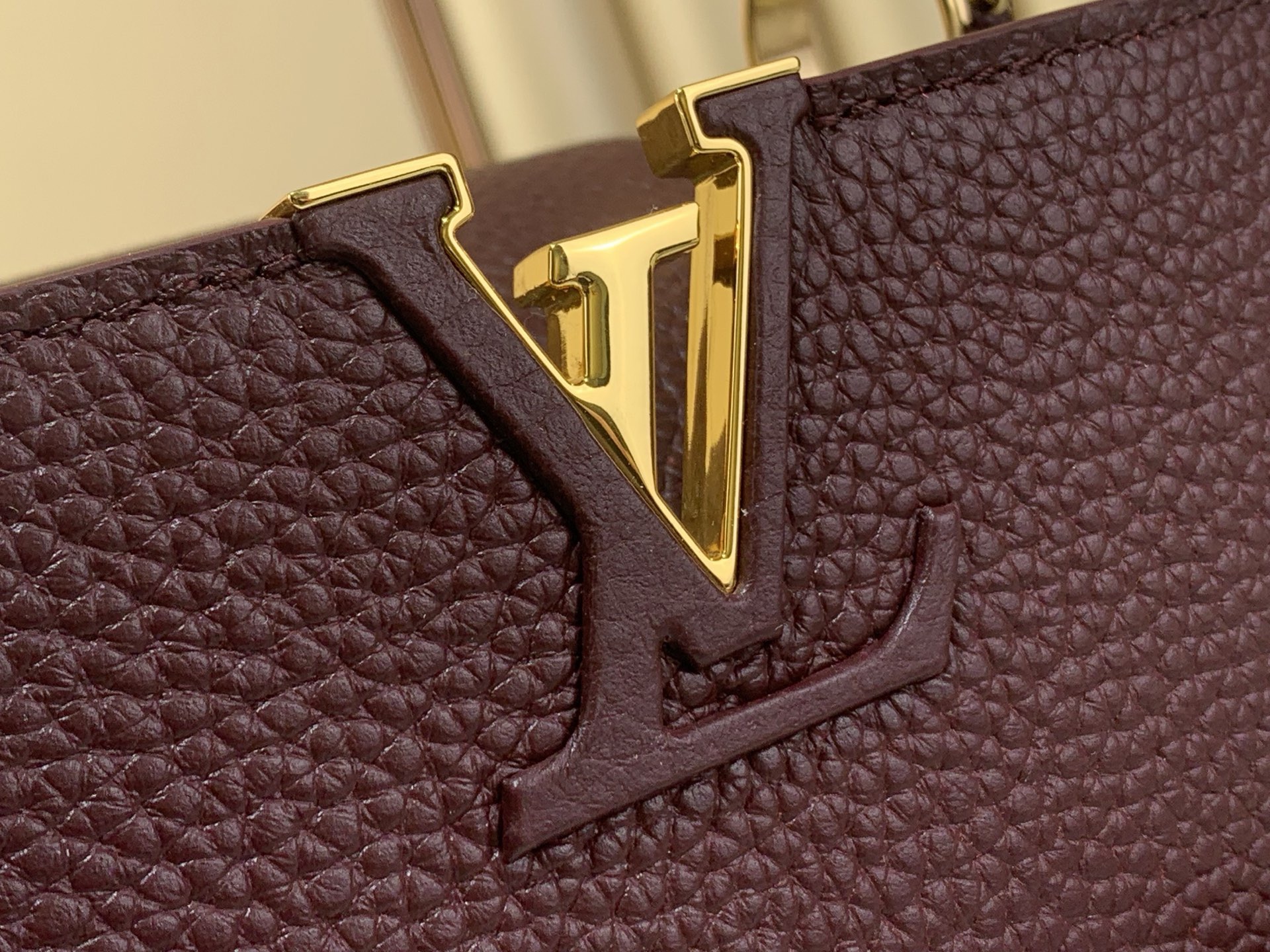 LV Style Beige Leather Top Handle Bag style reference detail image 7 from source 759858