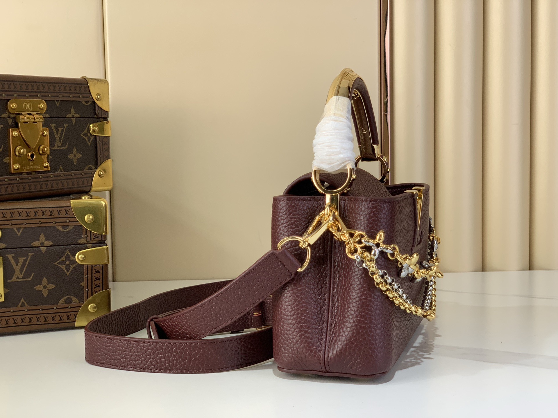 LV Style Beige Leather Top Handle Bag Lookbook Reference image 2