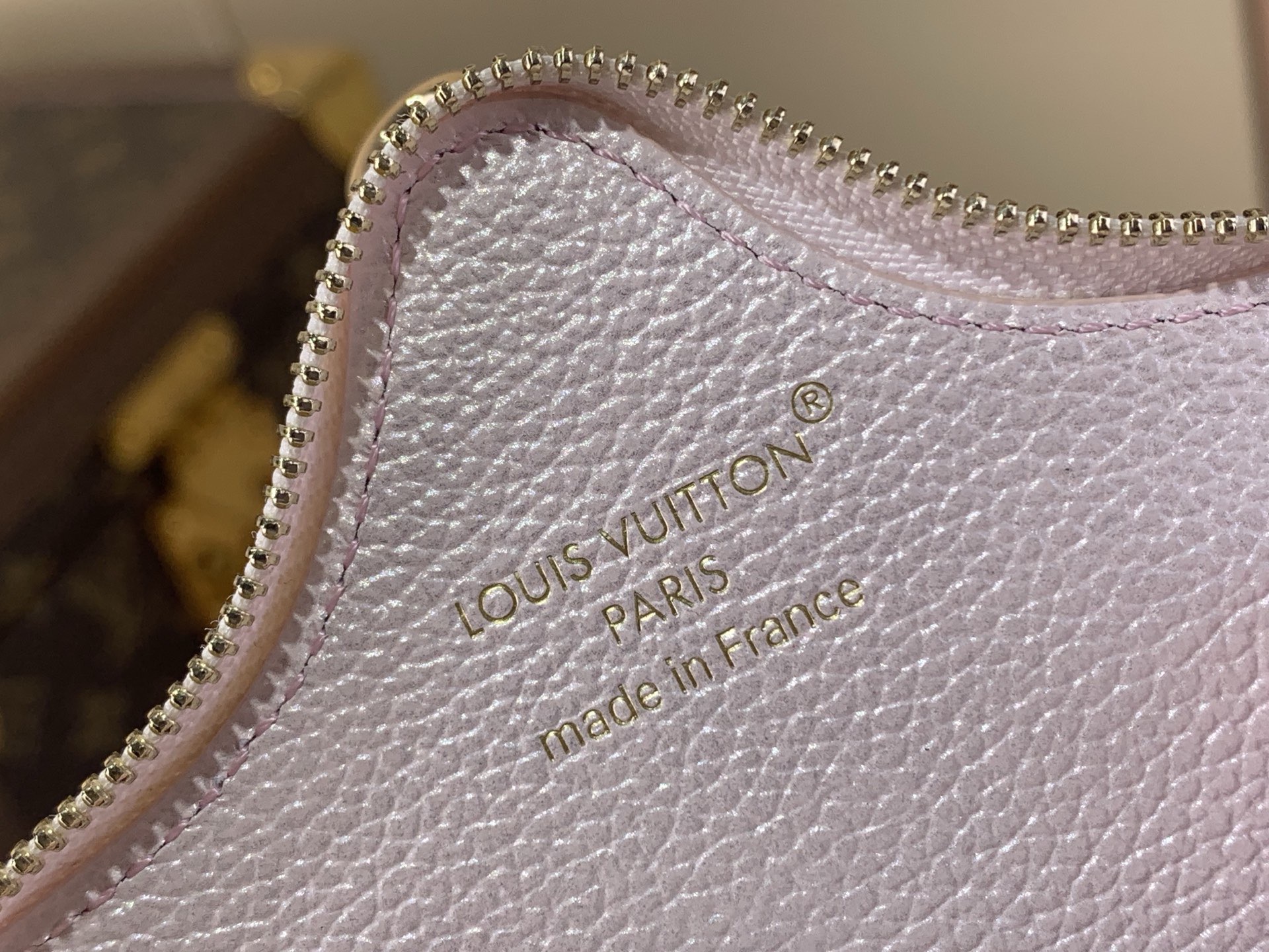 LV Style Beige Leather Keychain Bags Keychain detail image 8 from source 759865