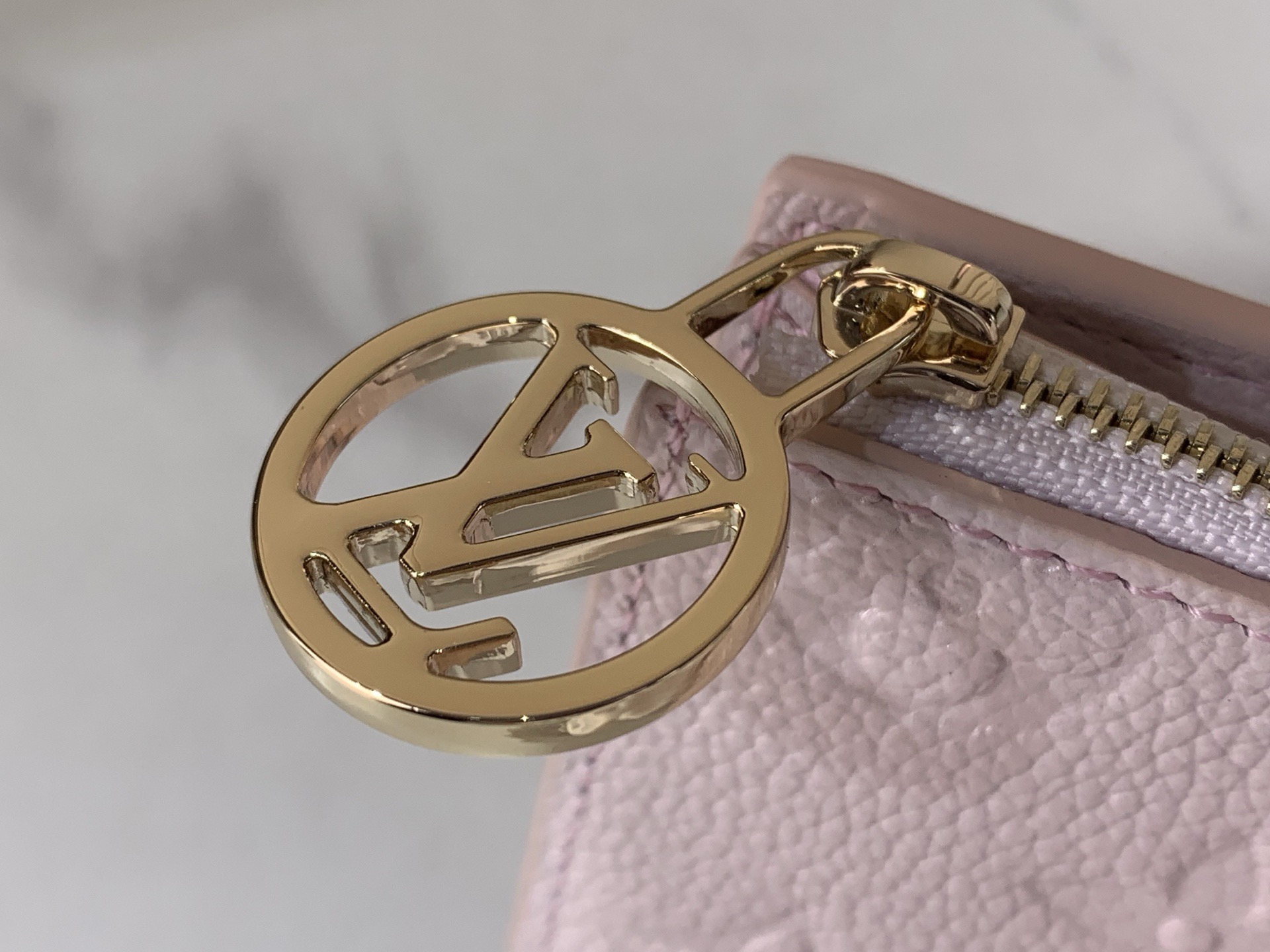 LV Style Beige Leather Wallet Bags Wallet detail image 5 from source 759864
