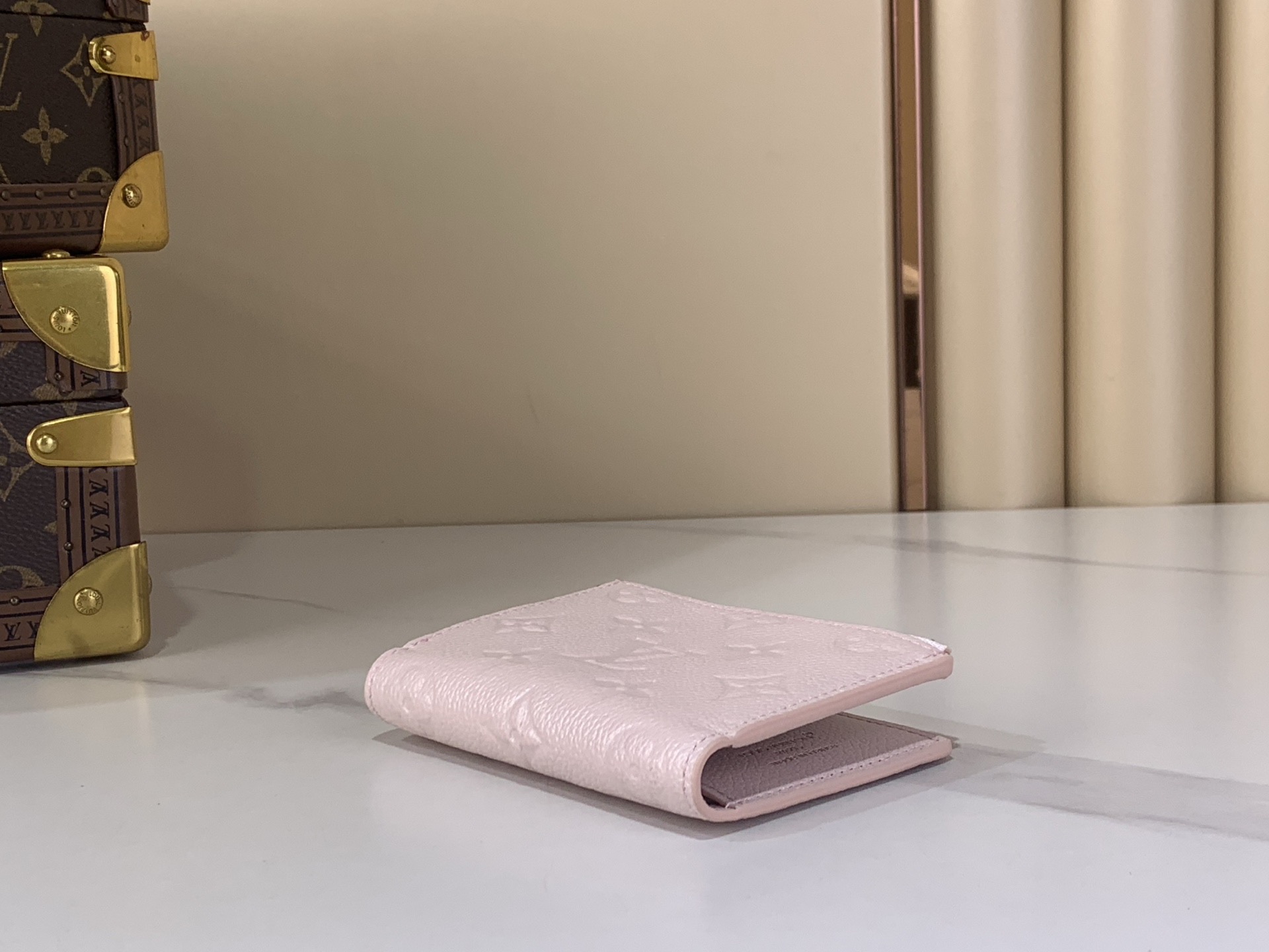LV Style Beige Leather Wallet Bags Wallet detail image 3 from source 759864
