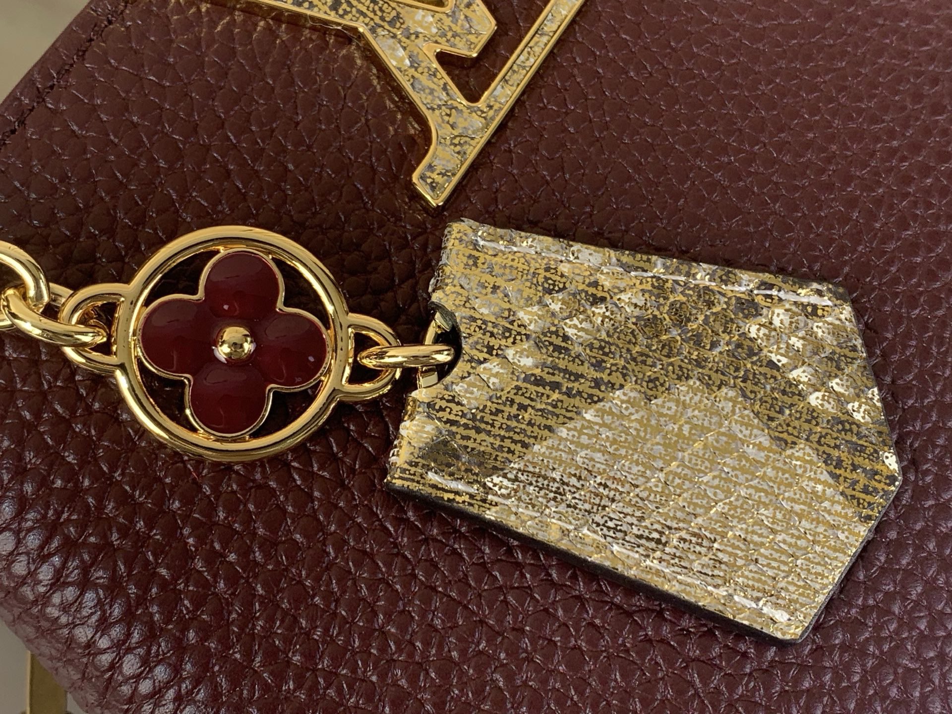 LV Style White Leather Top Handle Bag style reference detail image 6 from source 759875