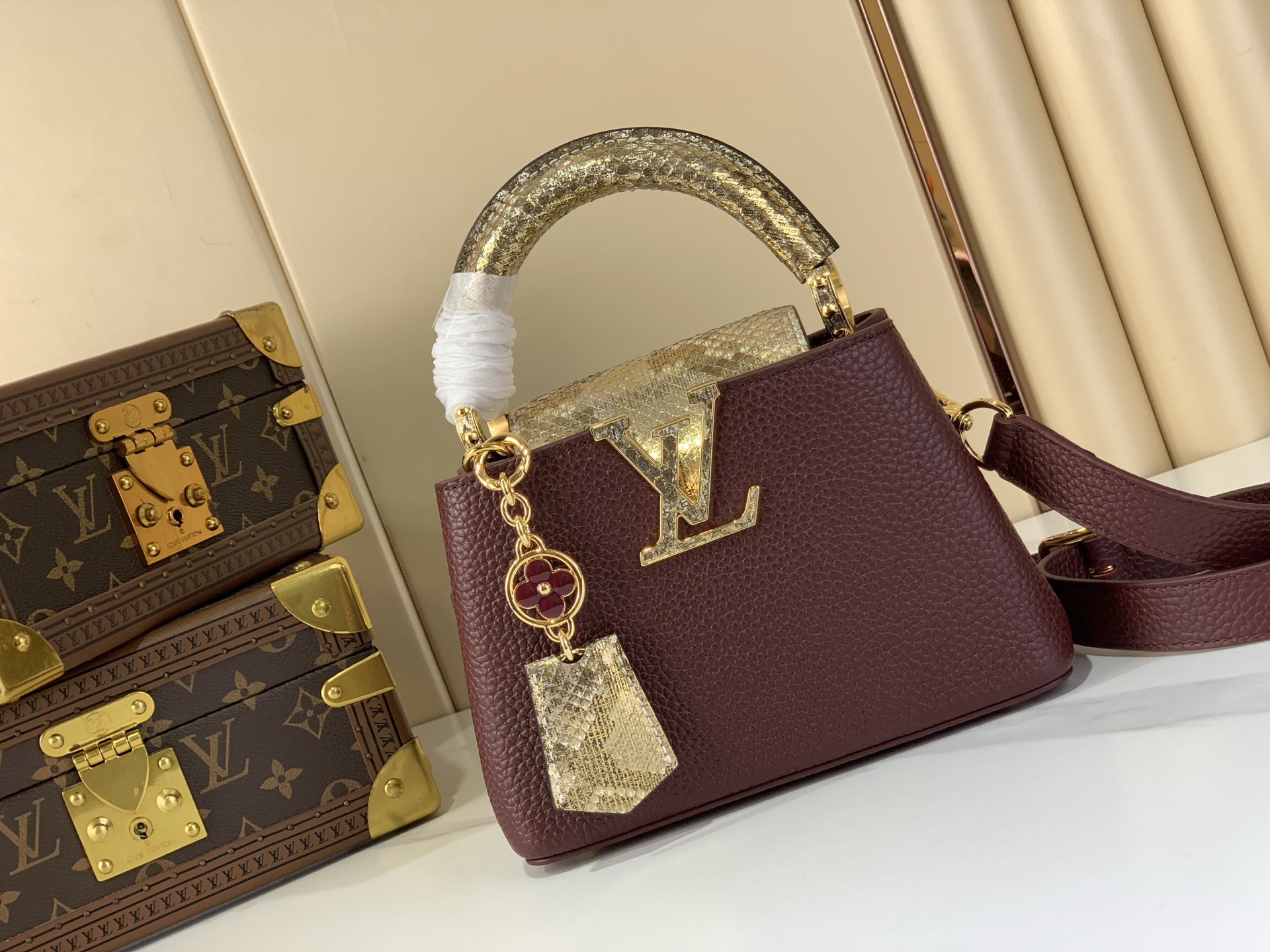 LV Style White Leather Top Handle Bag Lookbook Reference image 1