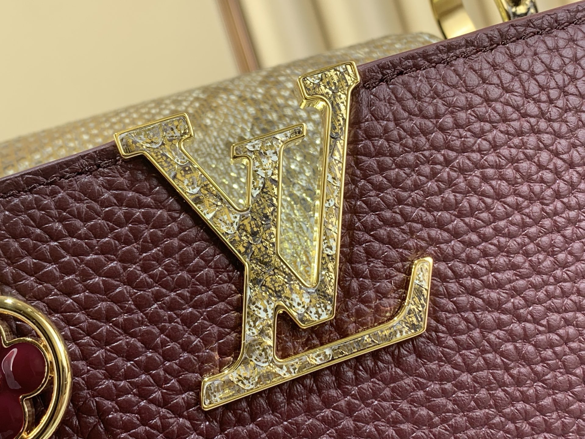 LV Style White Leather Top Handle Bag style reference detail image 6 from source 759874