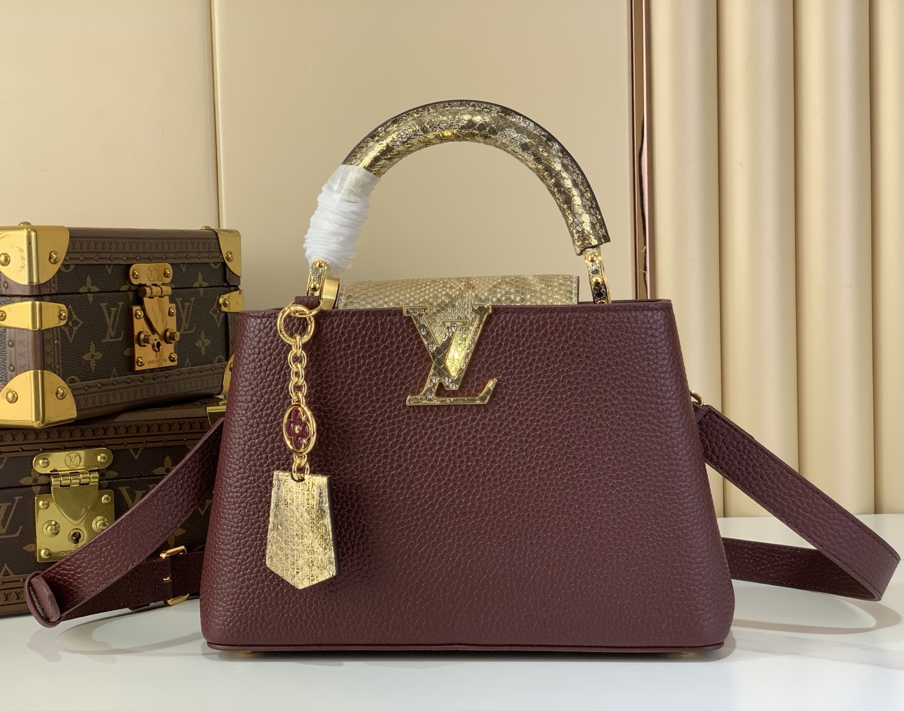 LV Style White Leather Top Handle Bag Lookbook Reference image 1