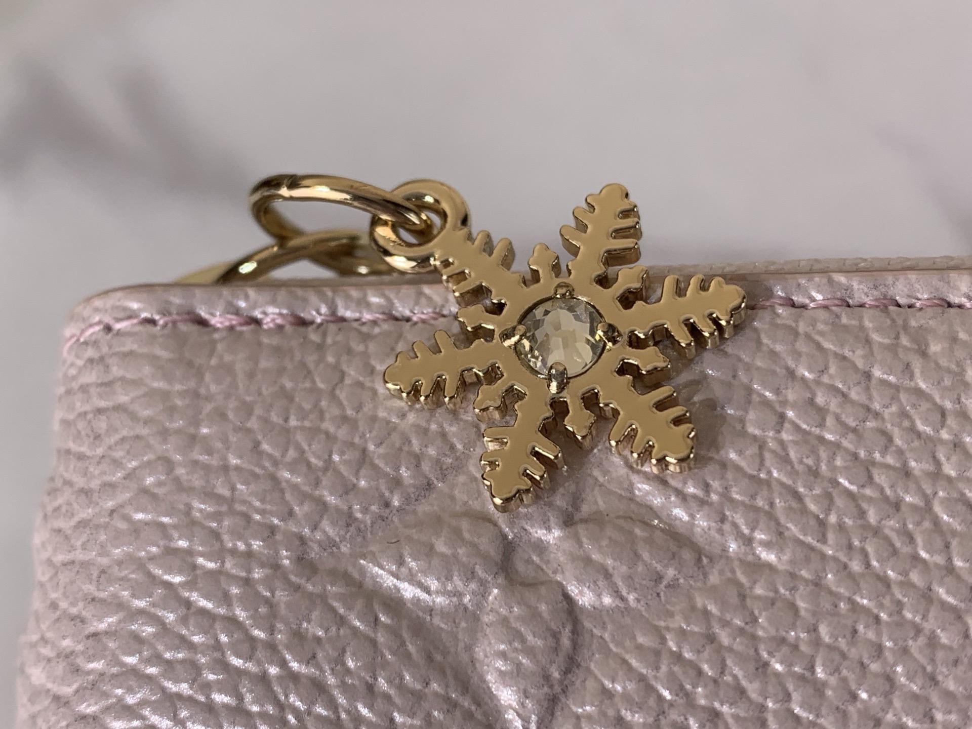 LV Style Beige Leather Wallet Bags Wallet detail image 5 from source 759886