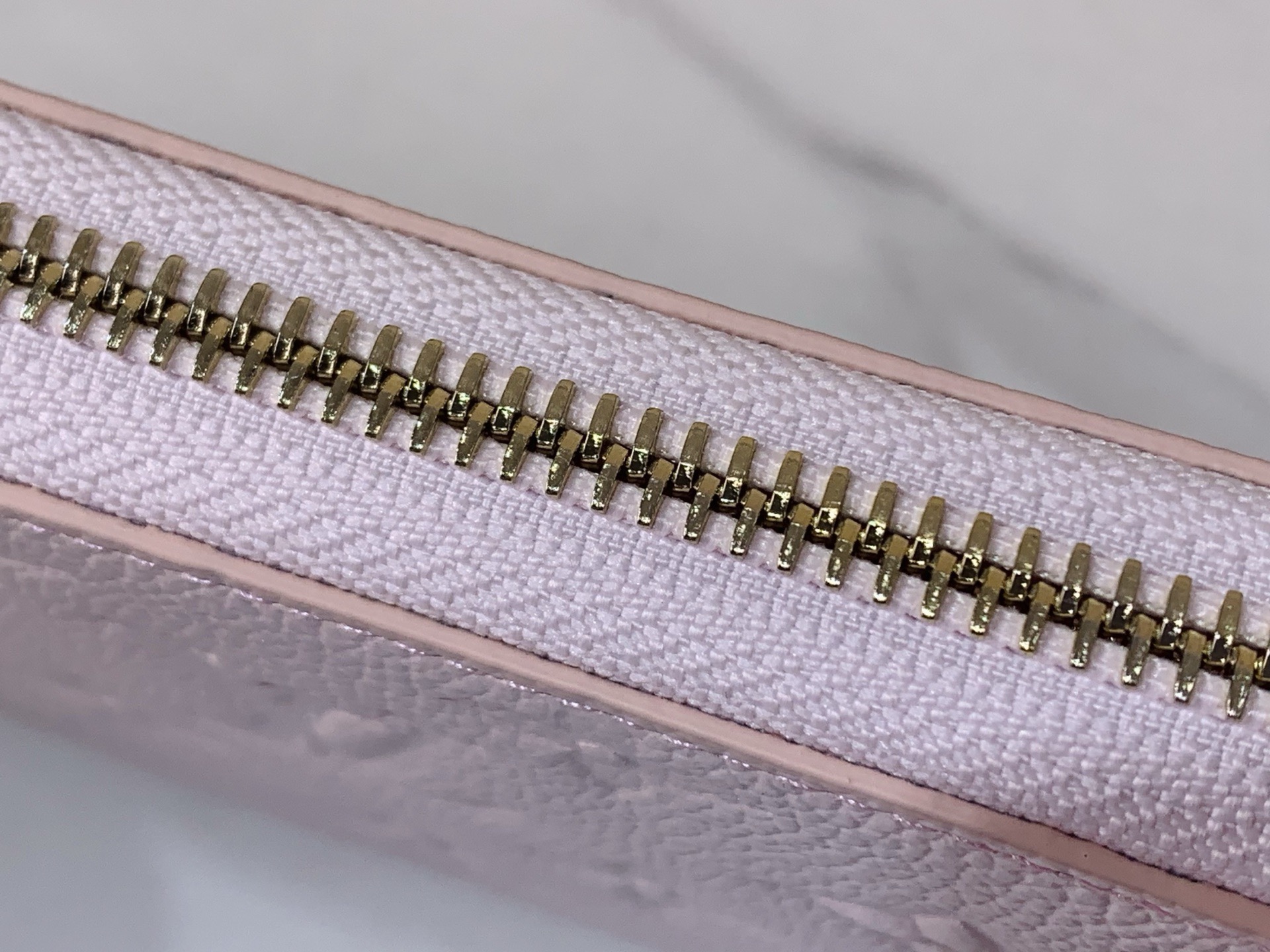 LV Style Beige Leather Wallet Bags Wallet detail image 6 from source 759886