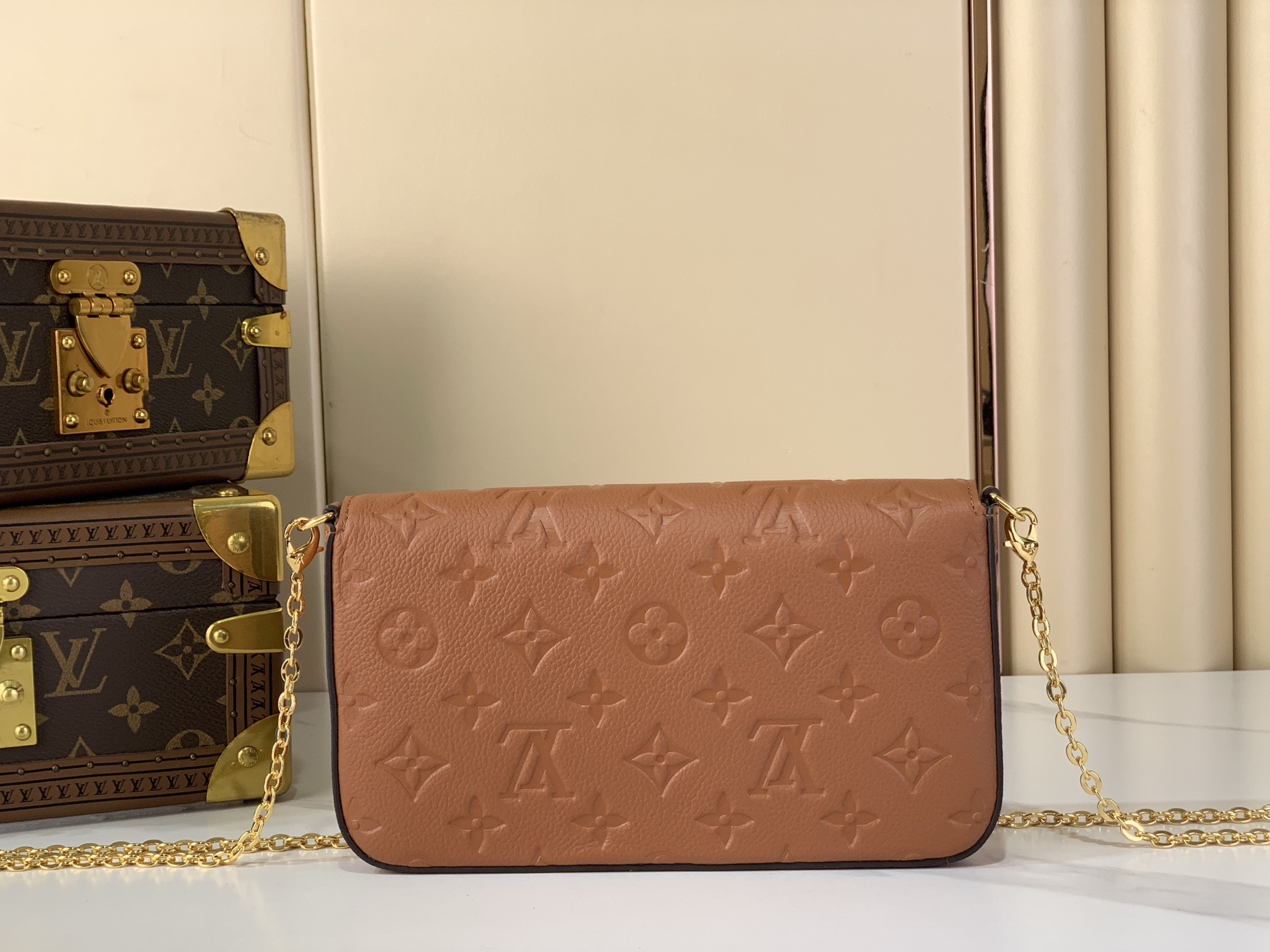 LV Style Brown Leather Clutch Bags Clutch detail image 3 from source 759882