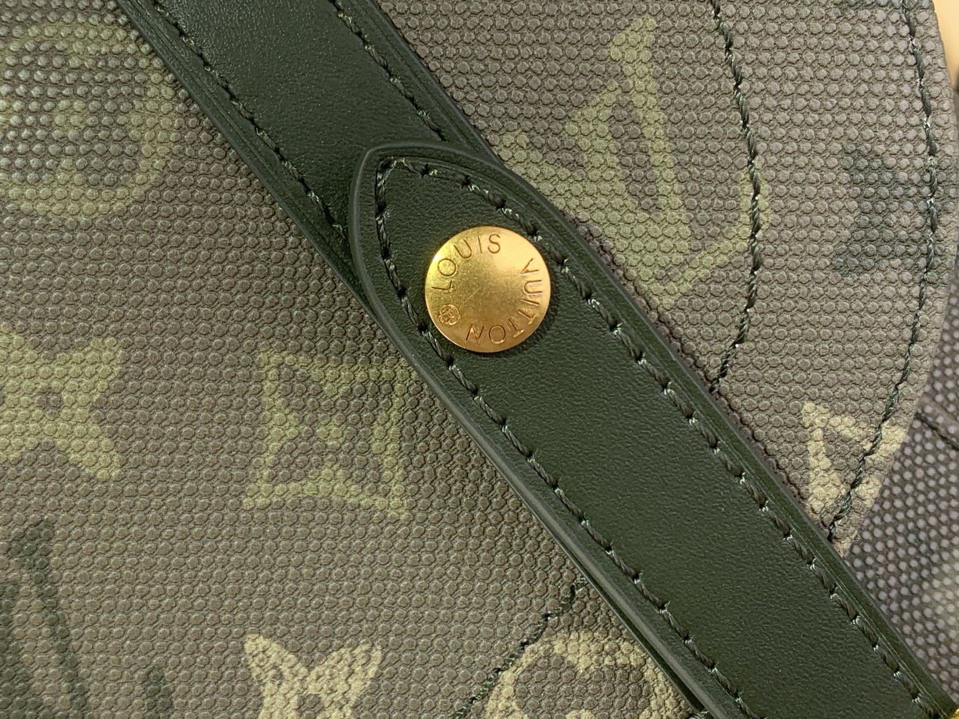 LV Style Beige Canvas Backpack Bags Backpack detail image 5 from source 759908
