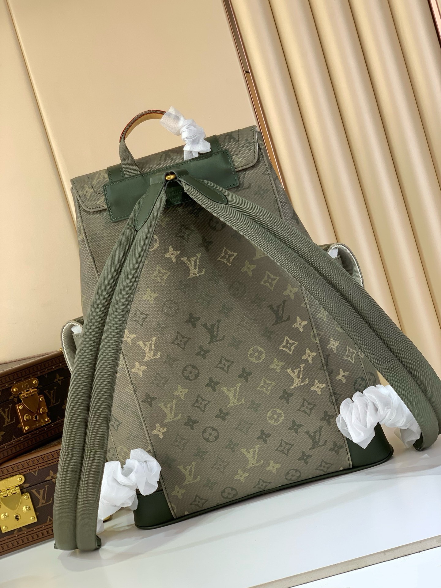 LV Style Beige Canvas Backpack Bags Backpack detail image 3 from source 759908