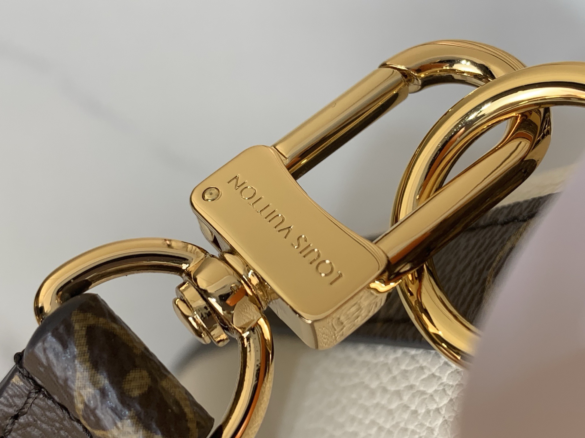 LV Style Black Canvas Top Handle Bag style reference detail image 5 from source 759894