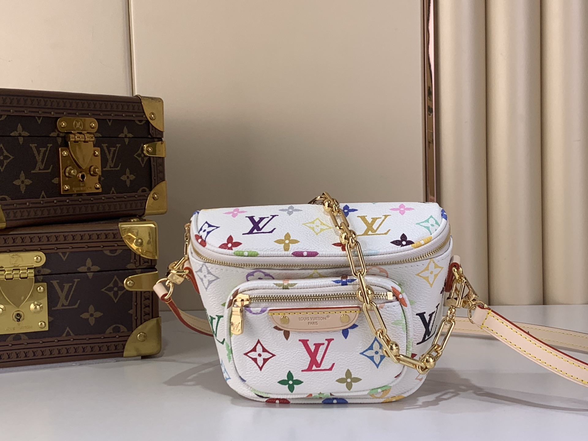 LV Style White Leather Top Handle Bag Lookbook Reference image 1