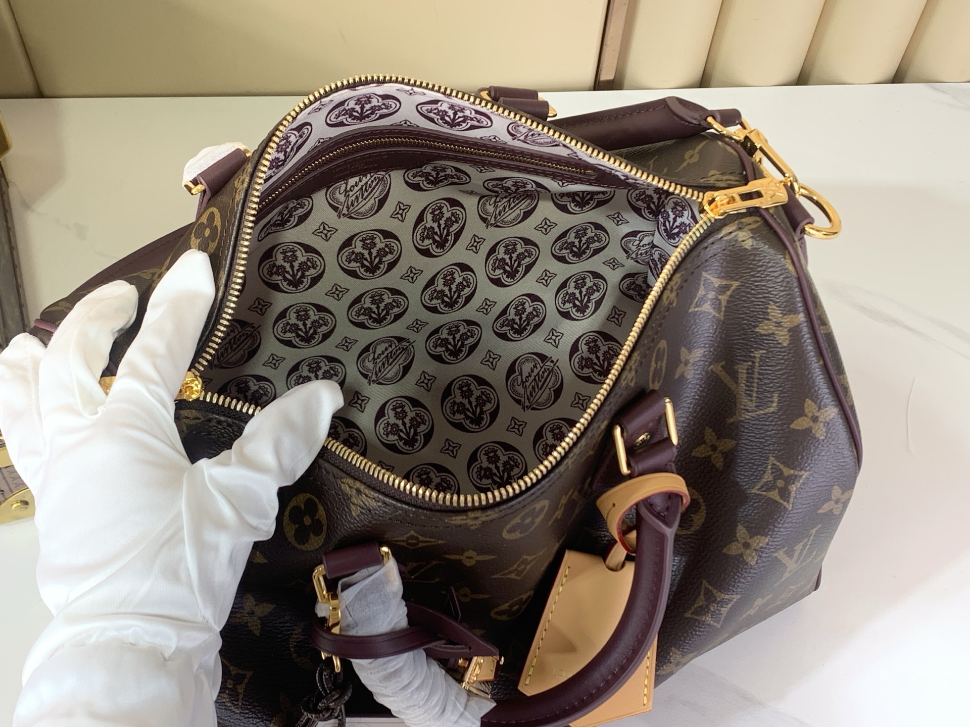 LV Style Black Leather Chain Bag Bags Chain Bag detail image 9 from source 759924