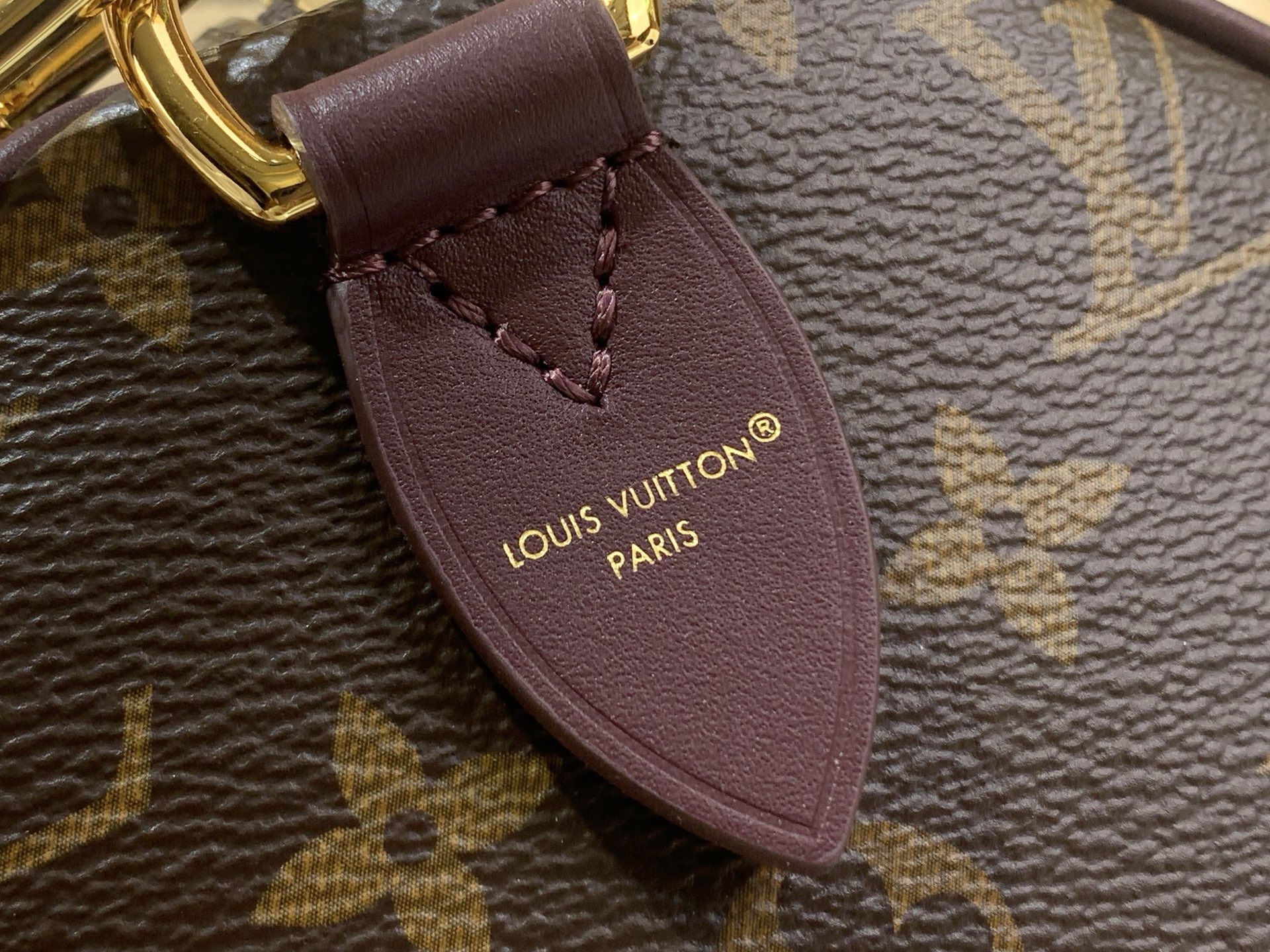LV Style Black Leather Chain Bag Bags Chain Bag detail image 7 from source 759924