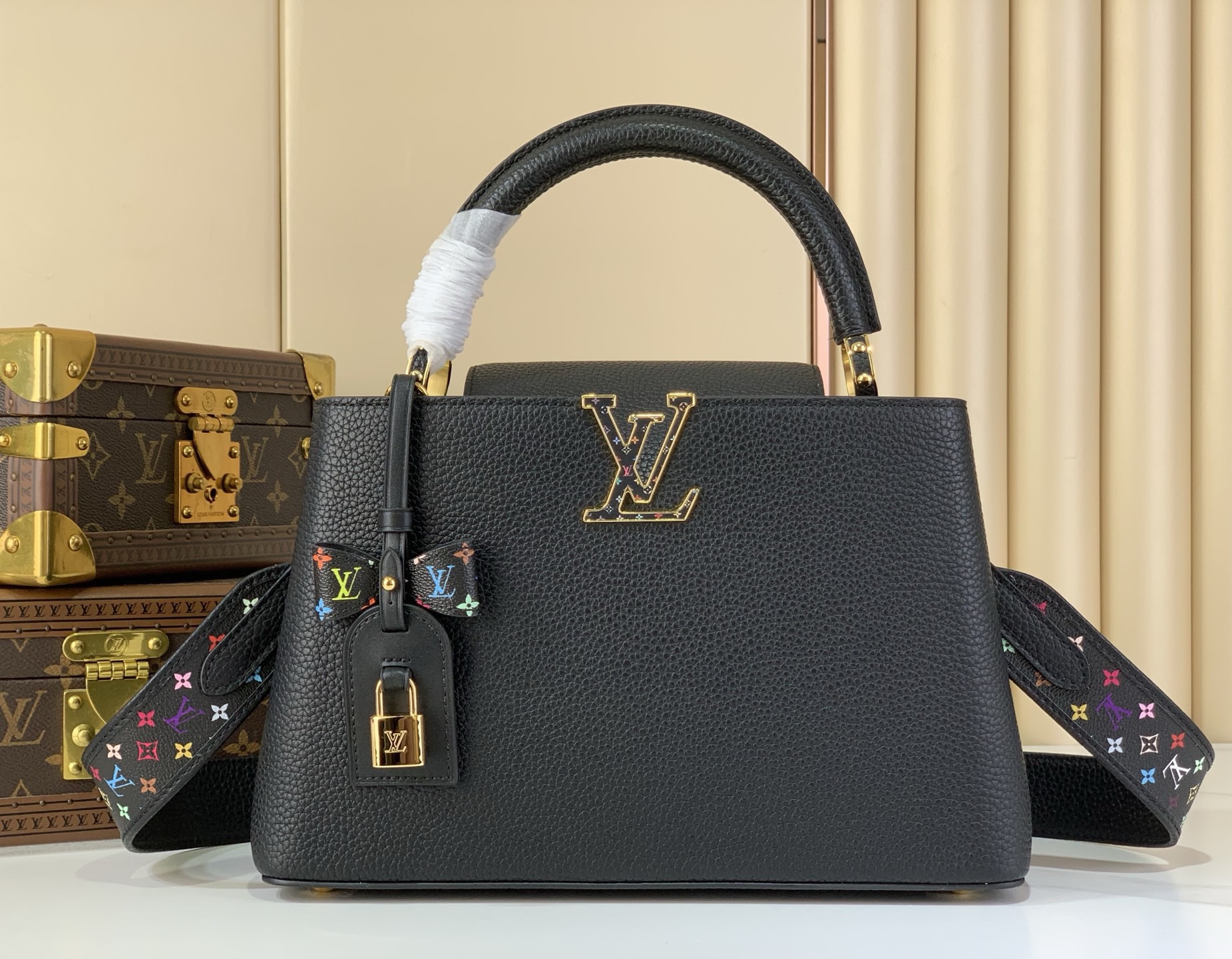 LV Style Black Leather Top Handle Bag Lookbook Reference image 1
