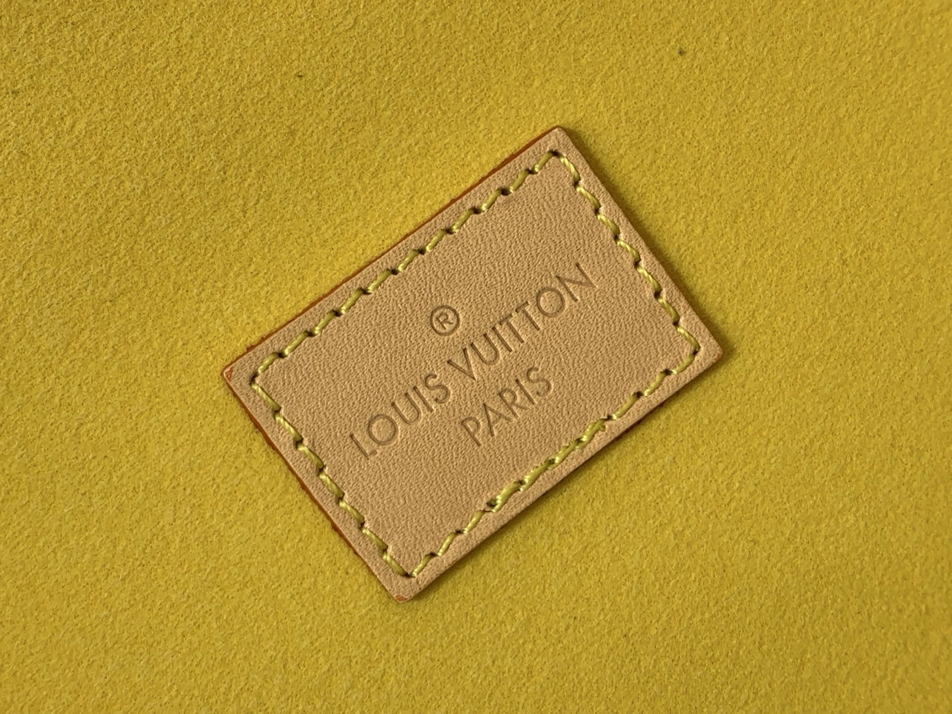 LV Style Leather Clutch Bags Clutch detail image 8 from source 759929