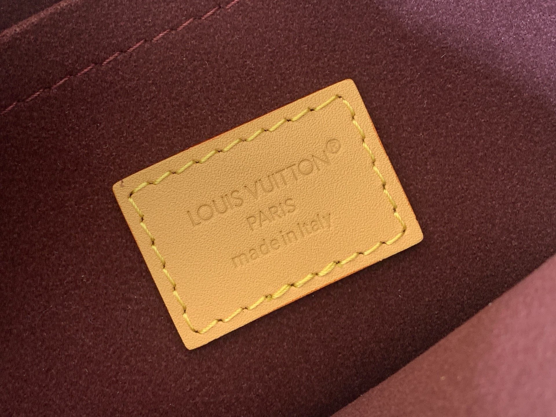 LV Style Beige Leather Clutch Bags Clutch detail image 8 from source 759931