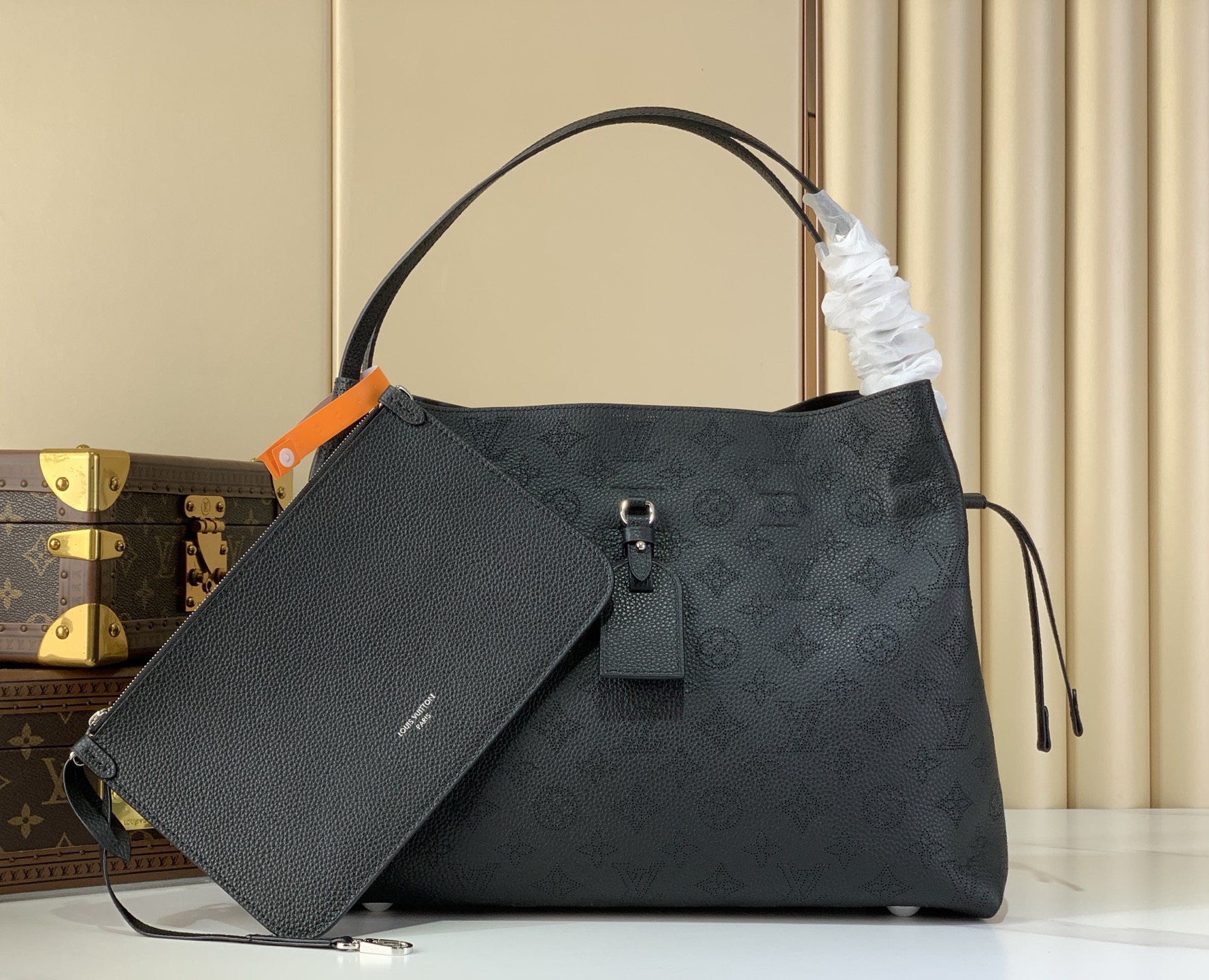 LV Style Black Leather Top Handle Bag Lookbook Reference image 1