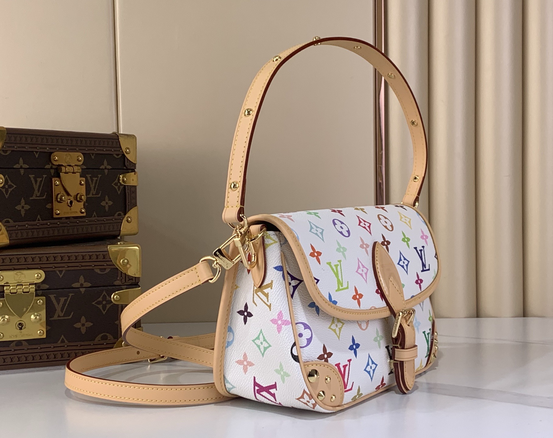 LV Style White Leather Top Handle Bag Lookbook Reference image 2
