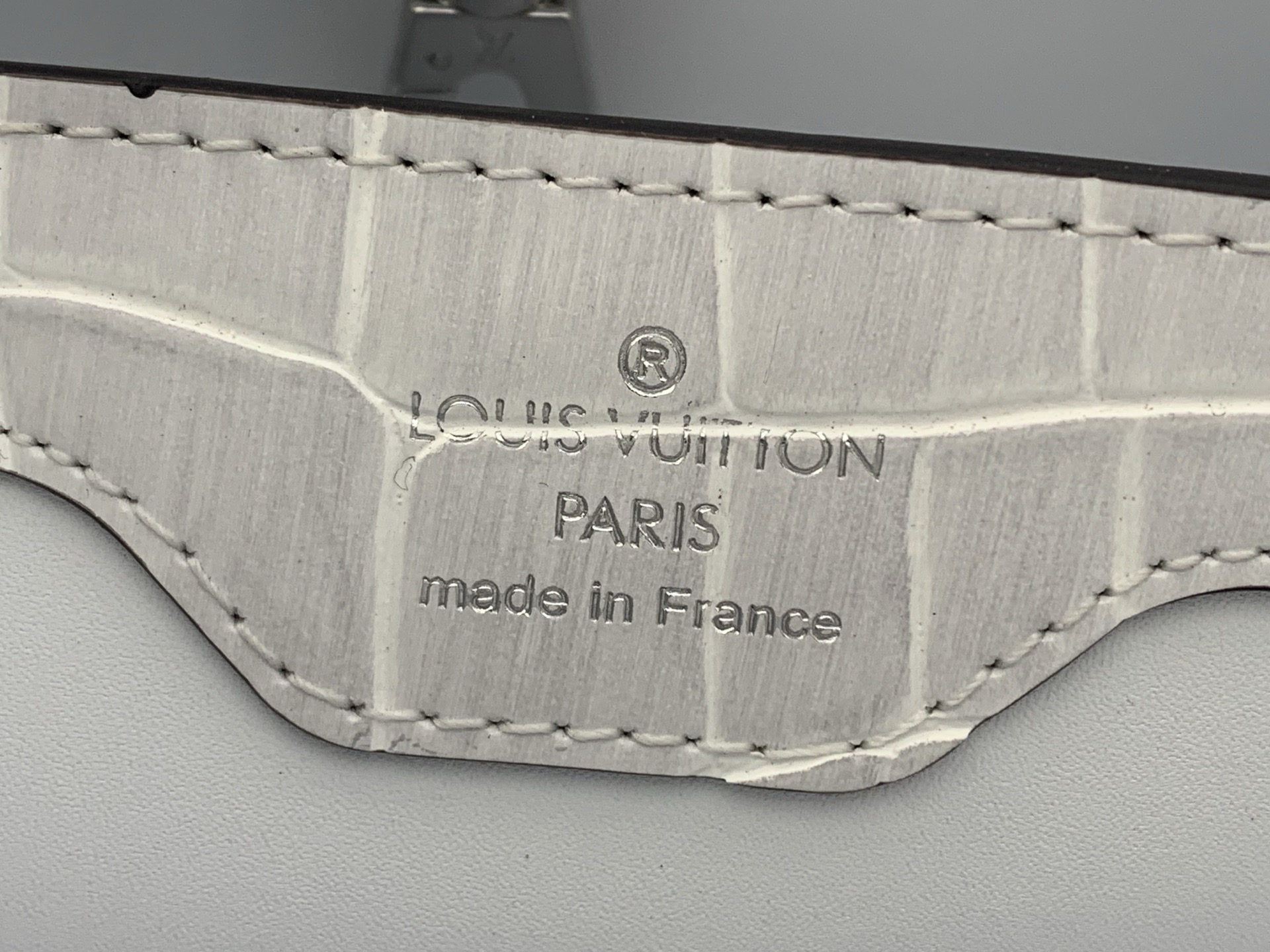 LV Style Leather Top Handle Bag style reference detail image 8 from source 760005