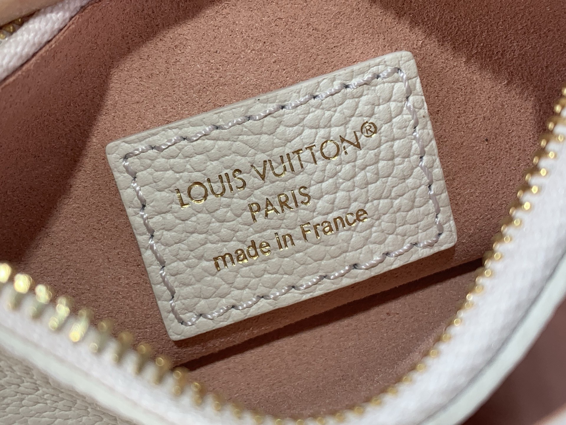 LV Style White Leather Top Handle Bag style reference detail image 7 from source 760038