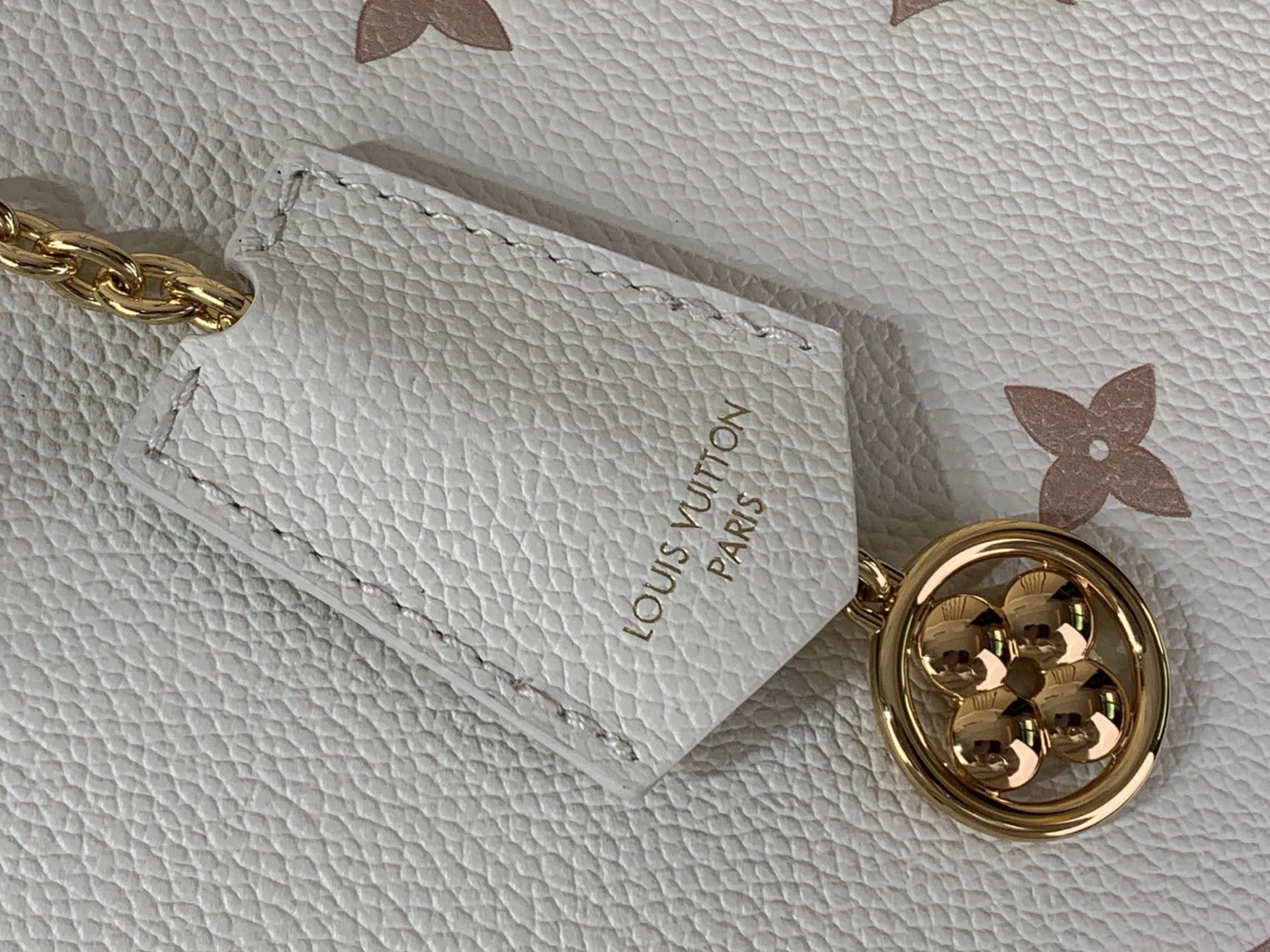 LV Style White Leather Top Handle Bag style reference detail image 5 from source 760035
