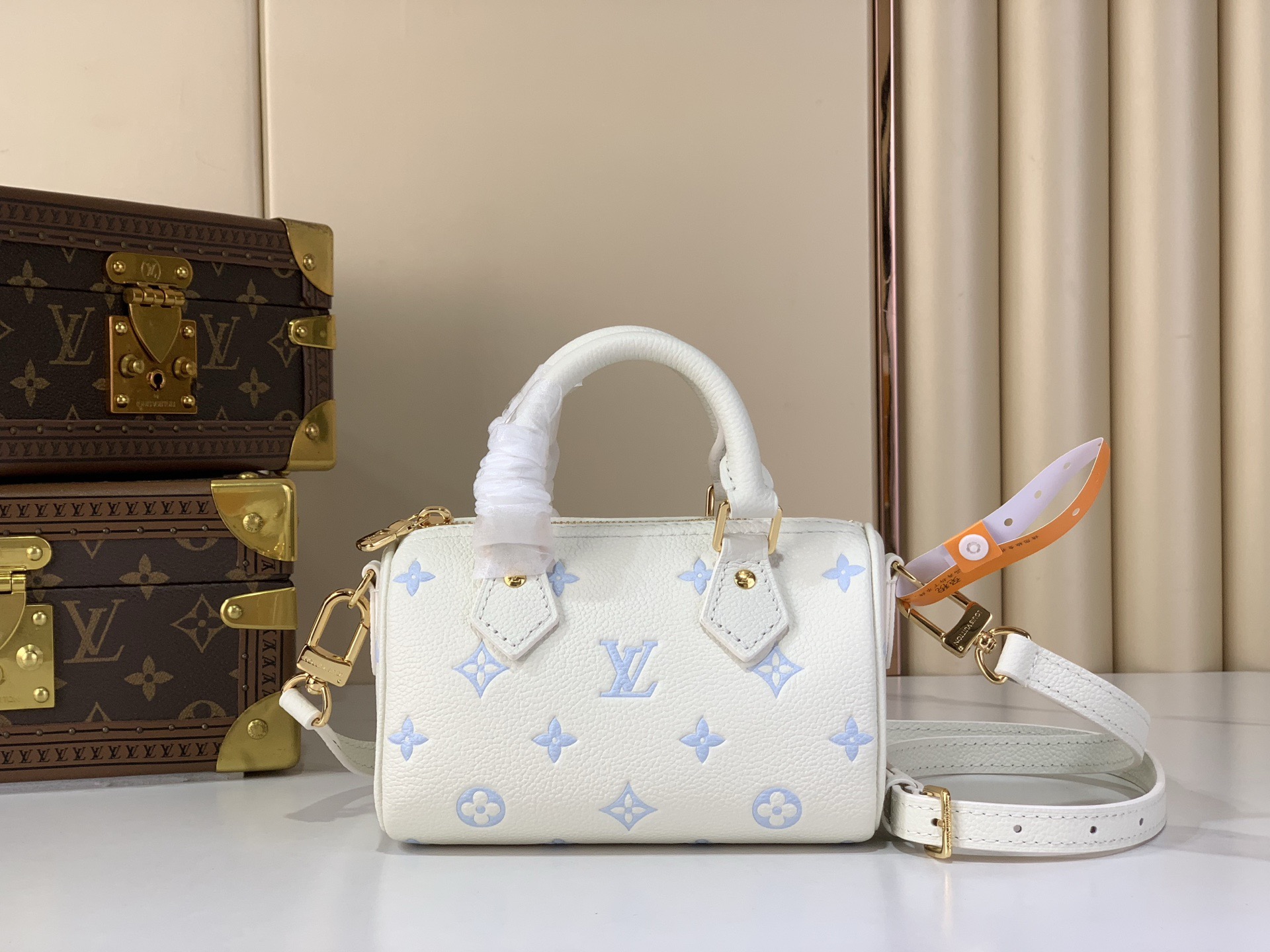 LV Style White Leather Top Handle Bag Lookbook Reference image 1