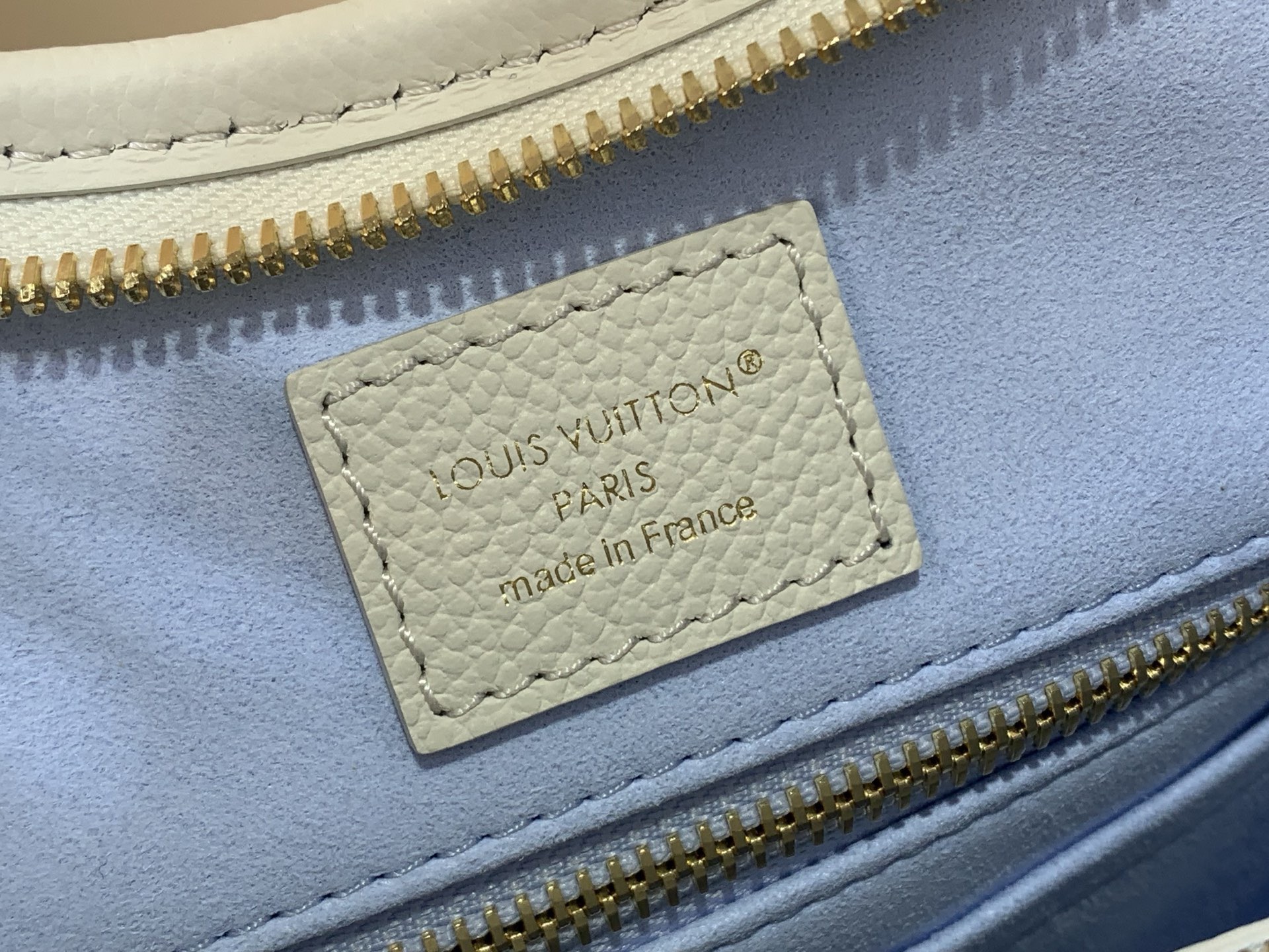 LV Style White Leather Top Handle Bag style reference detail image 8 from source 760034