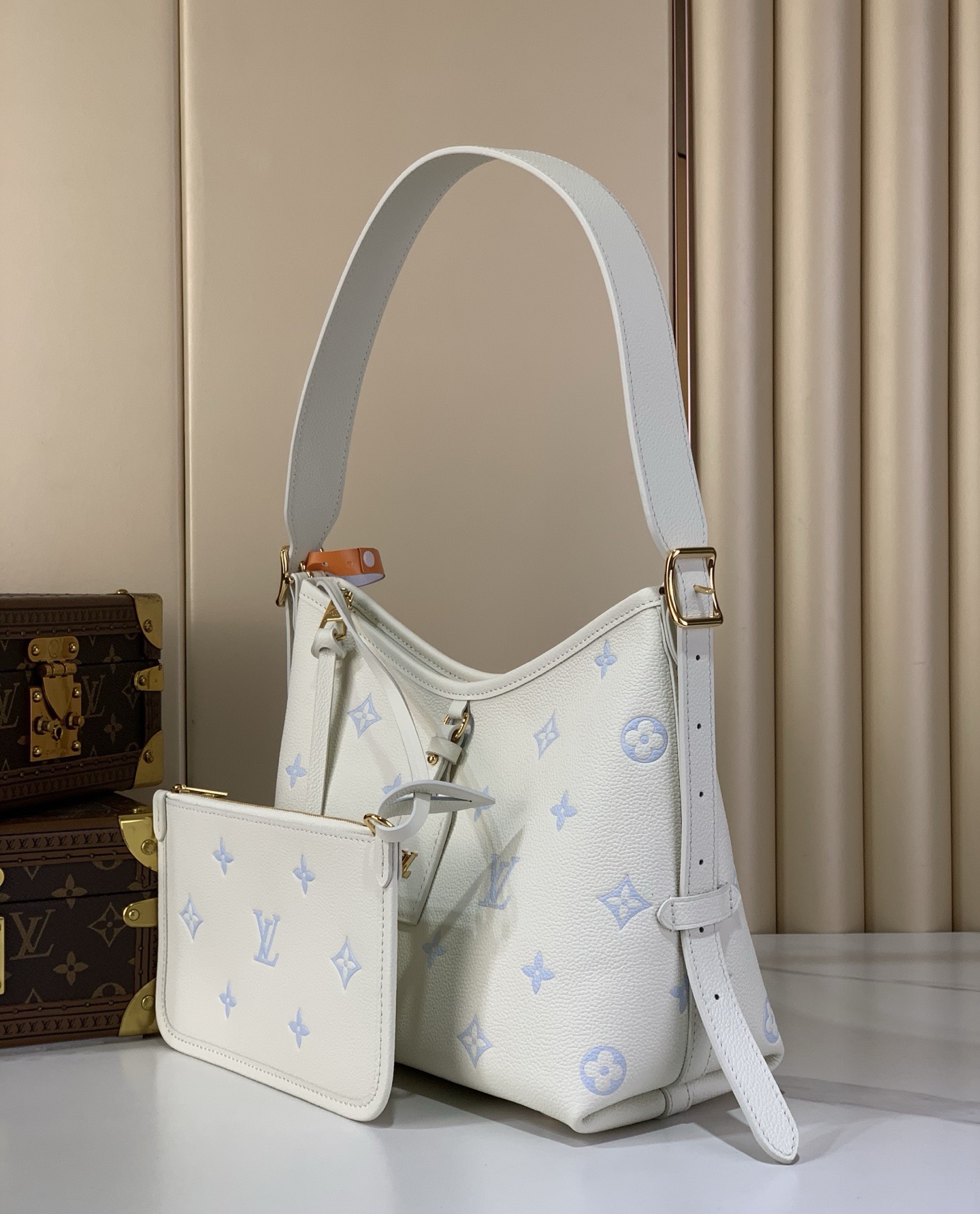 LV Style White Leather Top Handle Bag Lookbook Reference image 2
