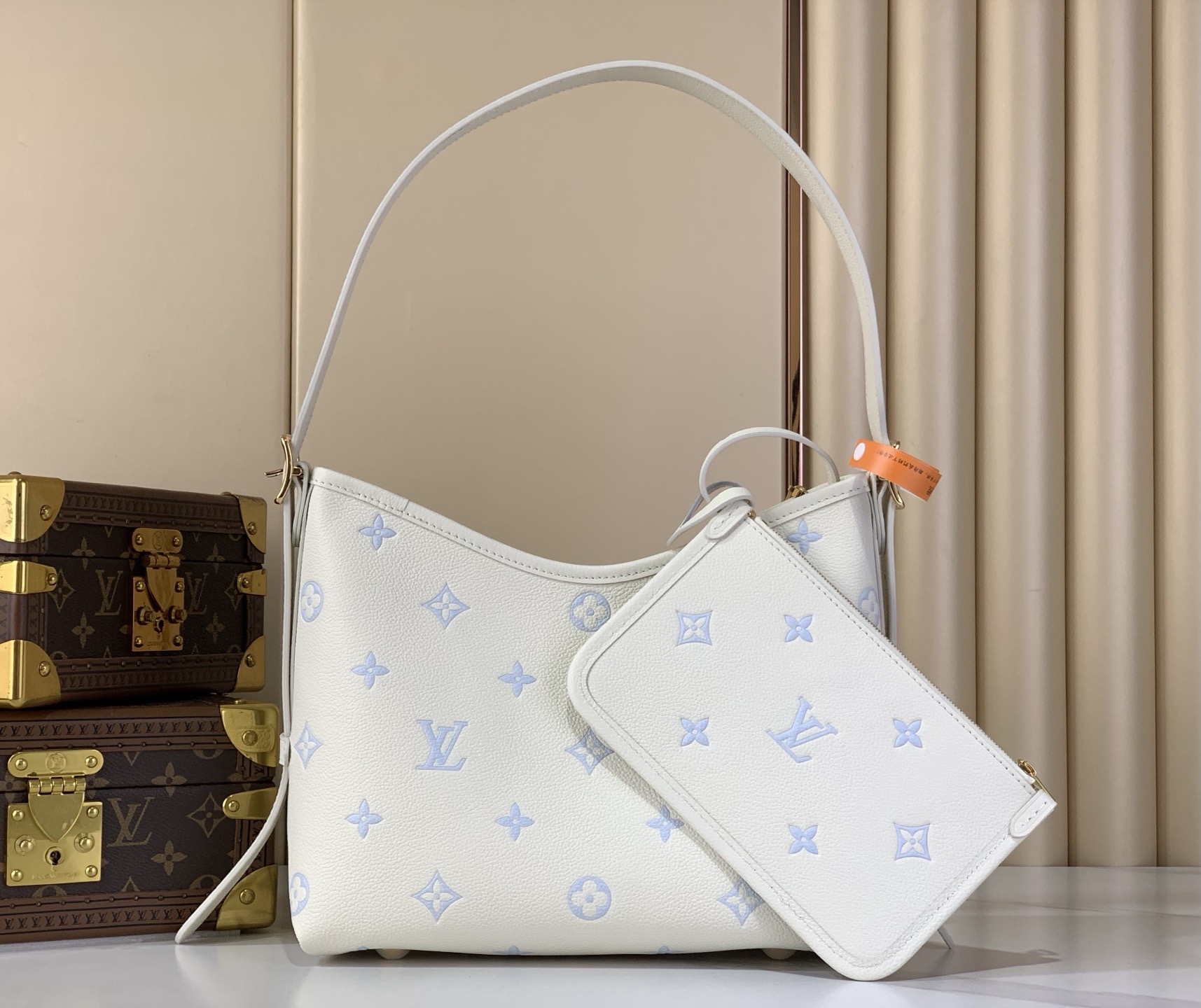 LV Style White Leather Top Handle Bag style reference detail image 3 from source 760034