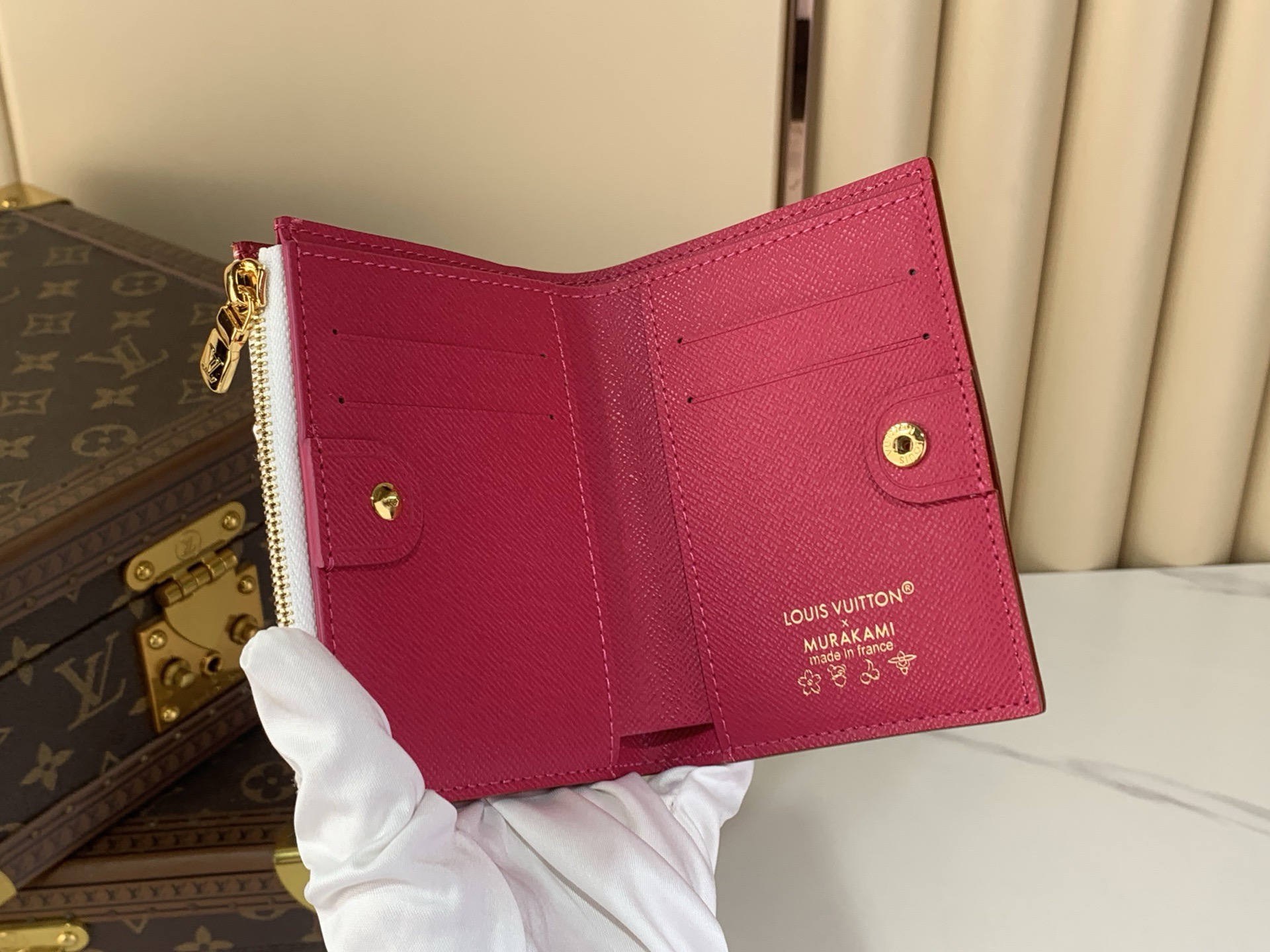 LV Style White Canvas Wallet Bags detail image 9 from source 760018