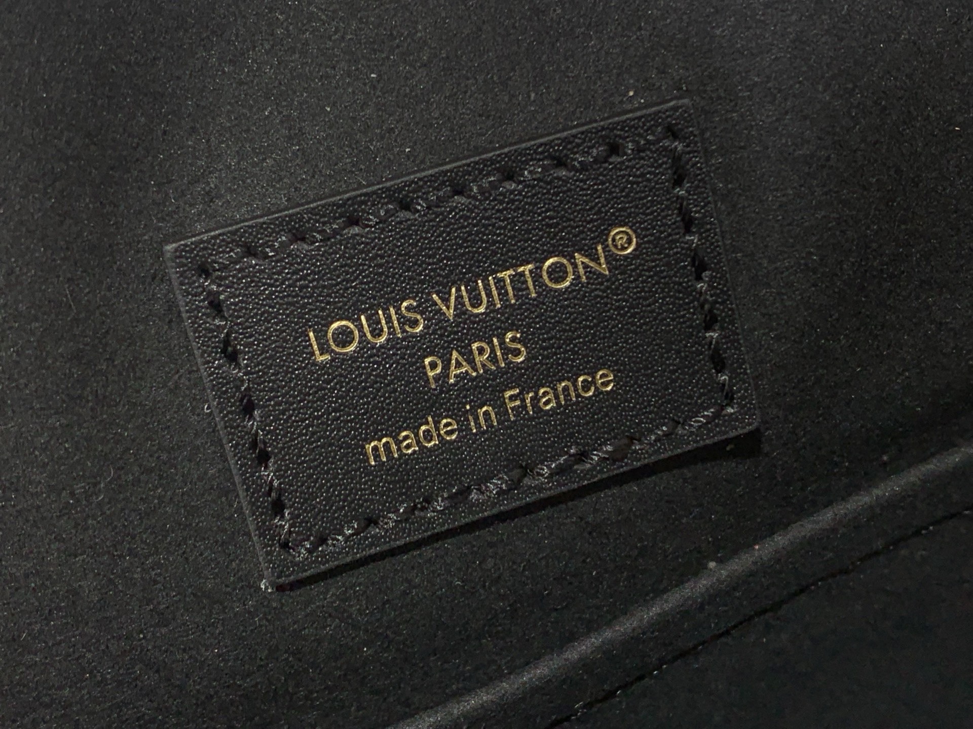 LV Style Beige Leather Top Handle Bag style reference detail image 8 from source 760020