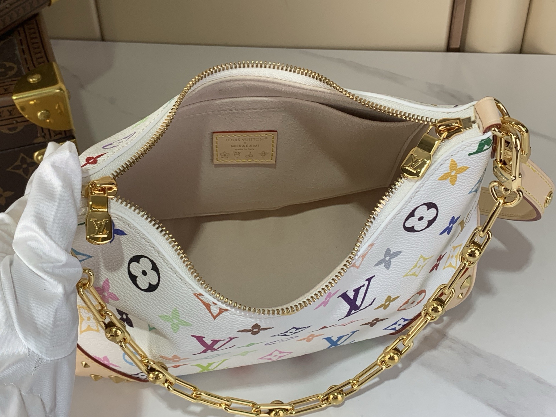 LV Style White Canvas Clutch Bags Clutch detail image 9 from source 760015