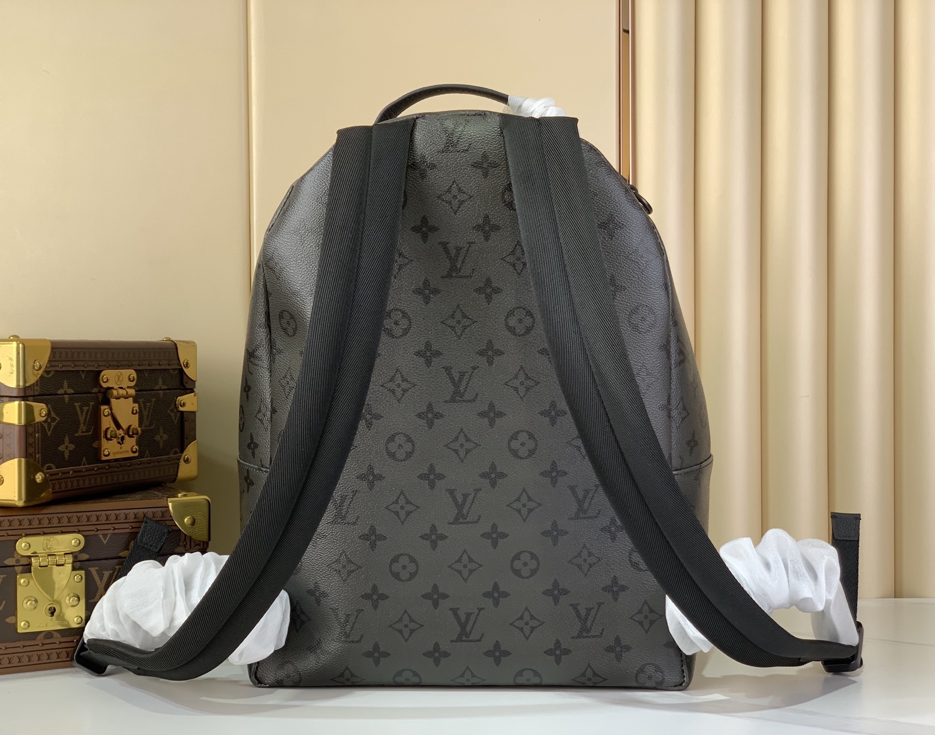 LV Style Black Canvas Backpack Bags detail image 3 from source 760029