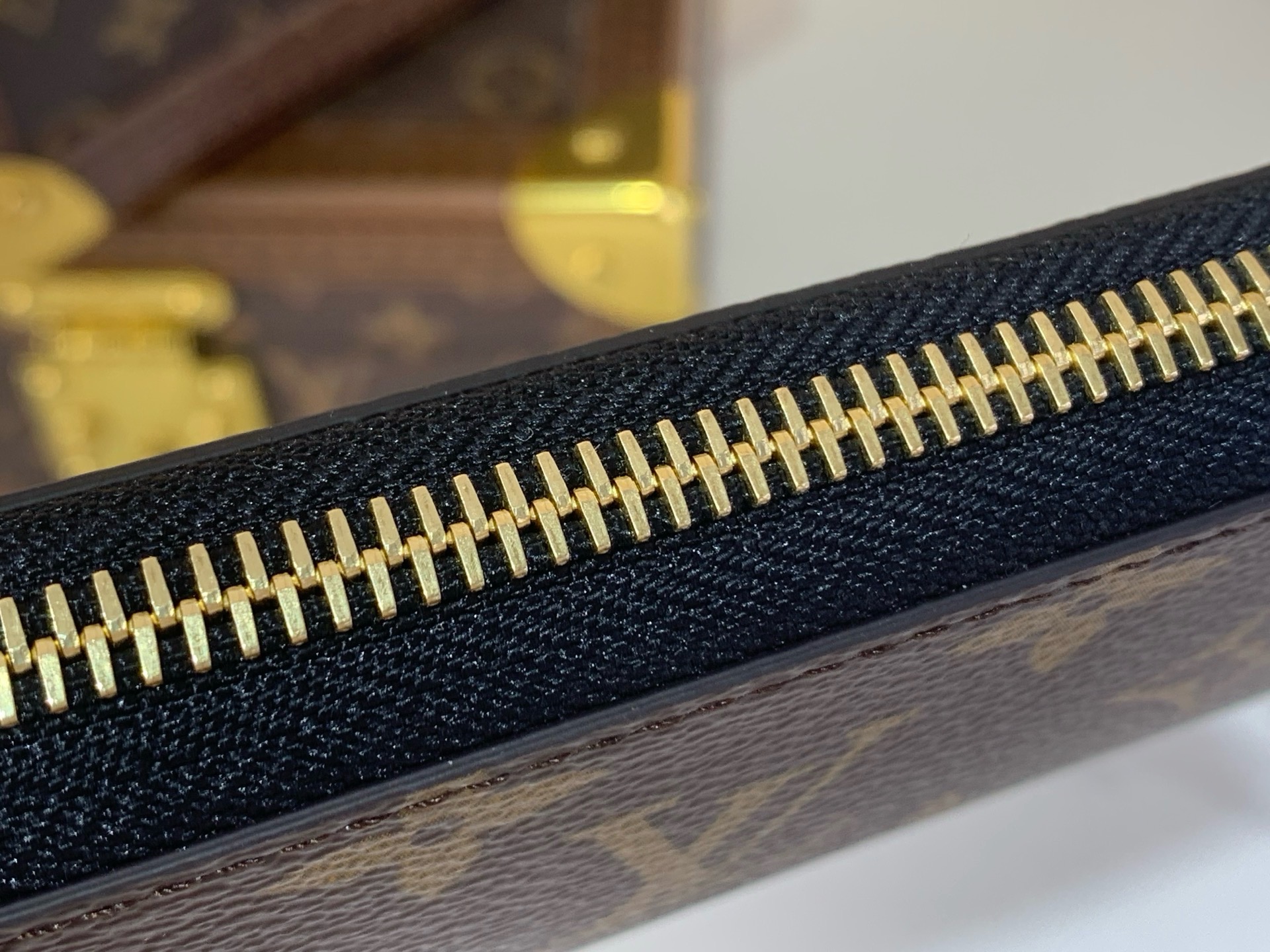LV Style Black Leather Bag style reference detail image 7 from source 760022