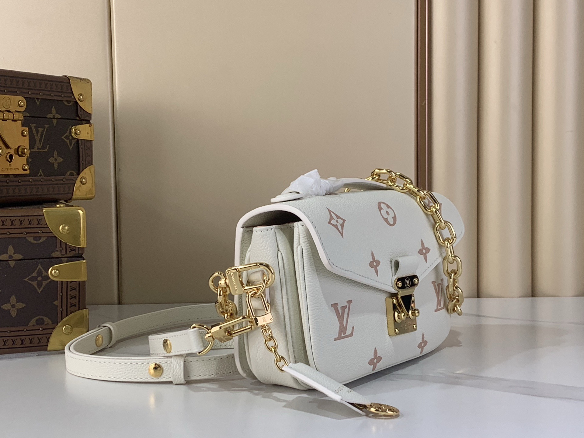 LV Style Beige Leather Clutch Lookbook Reference image 2