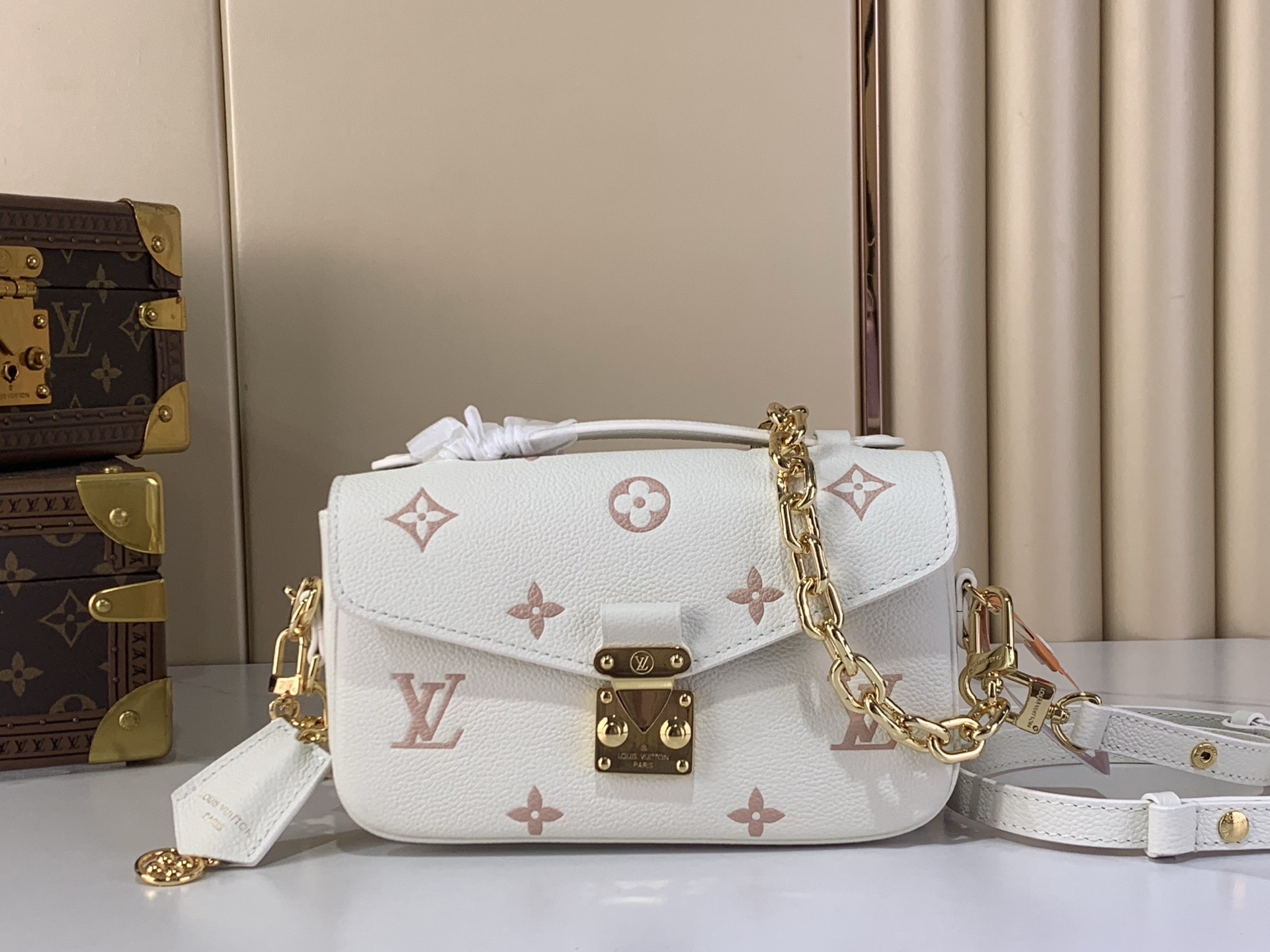 LV Style Beige Leather Clutch Lookbook Reference image 1