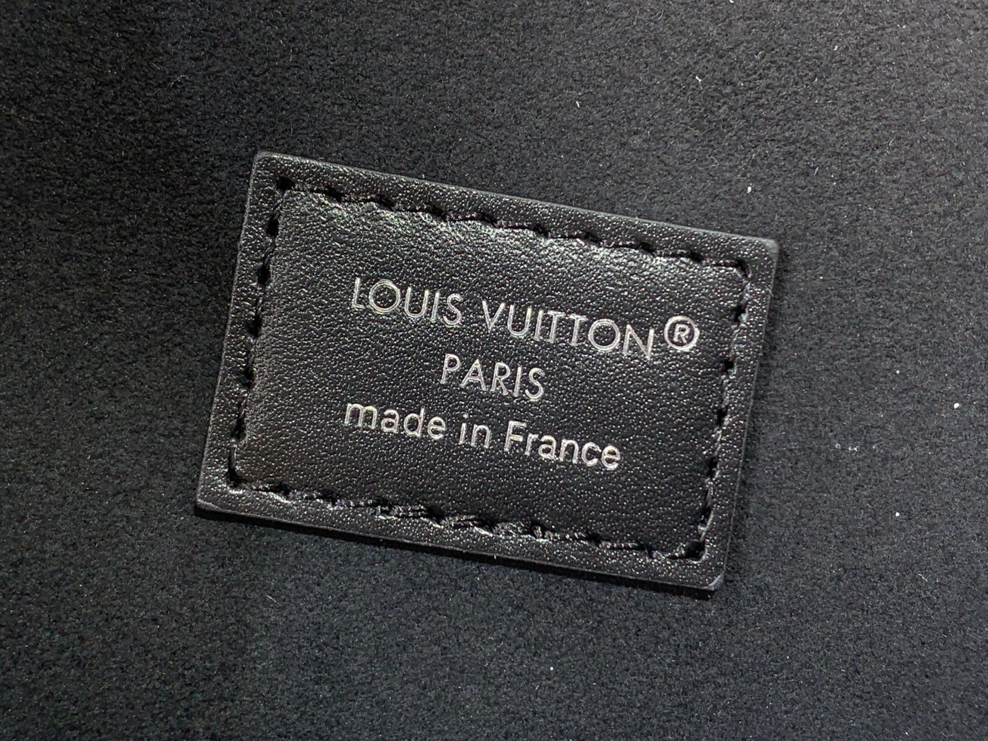 LV Style Black Leather Clutch Bags detail image 8 from source 760048