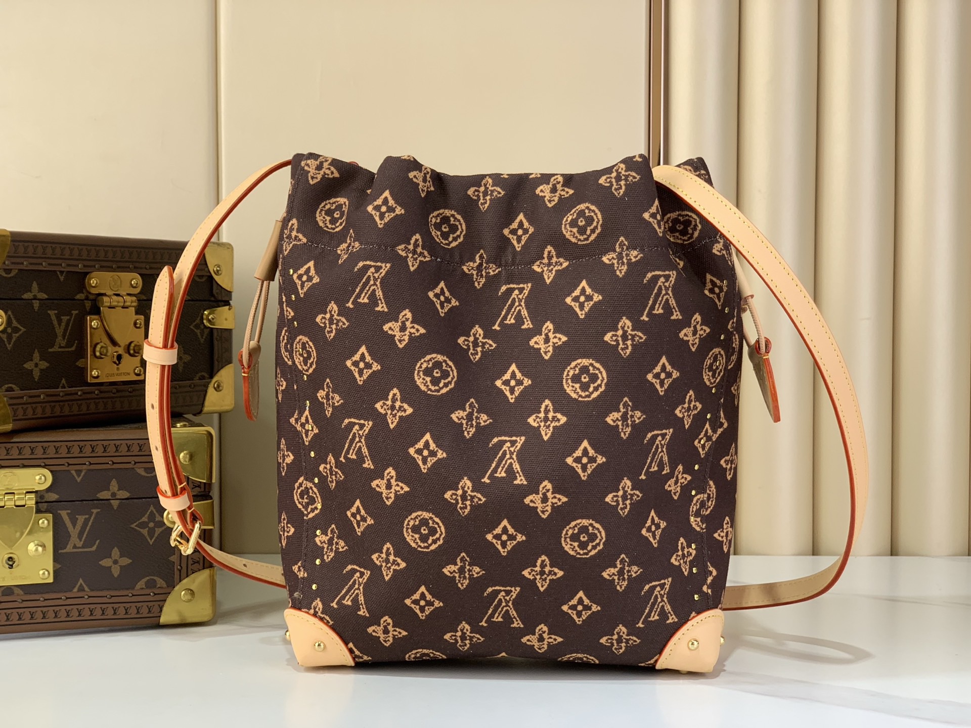 LV Style Brown Canvas Top Handle Bag Bags Top Handle Bag detail image 3 from source 765182