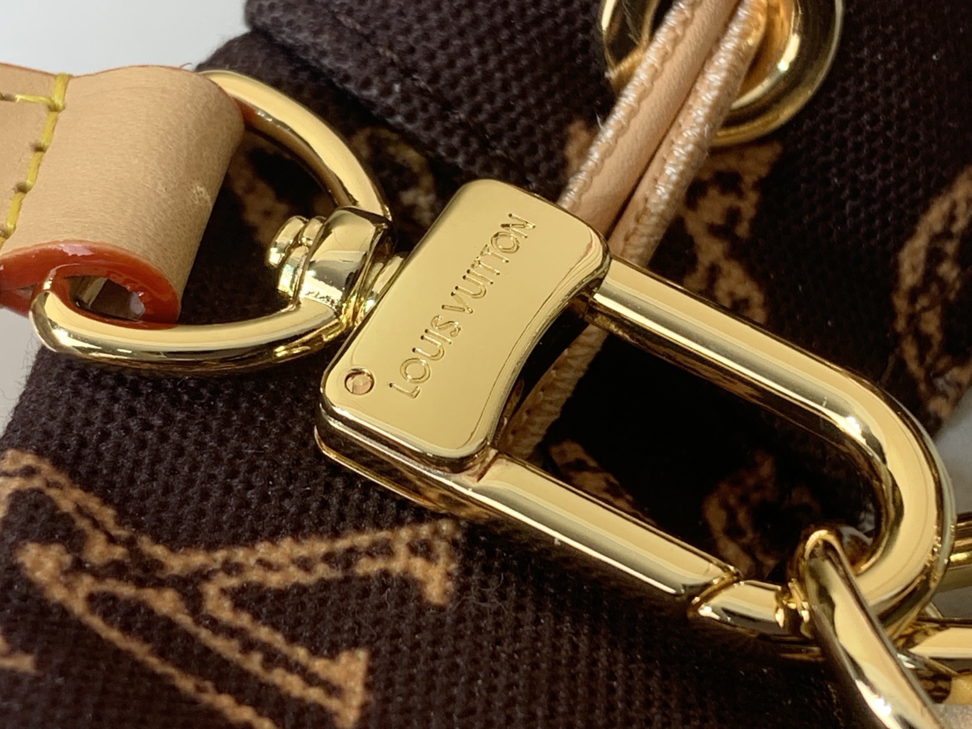 LV Style Brown Canvas Top Handle Bag Bags Top Handle Bag detail image 5 from source 765182