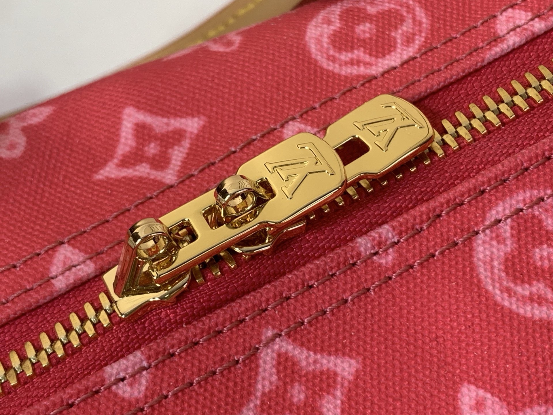 LV Style Beige Leather Top Handle Bag style reference detail image 6 from source 765178