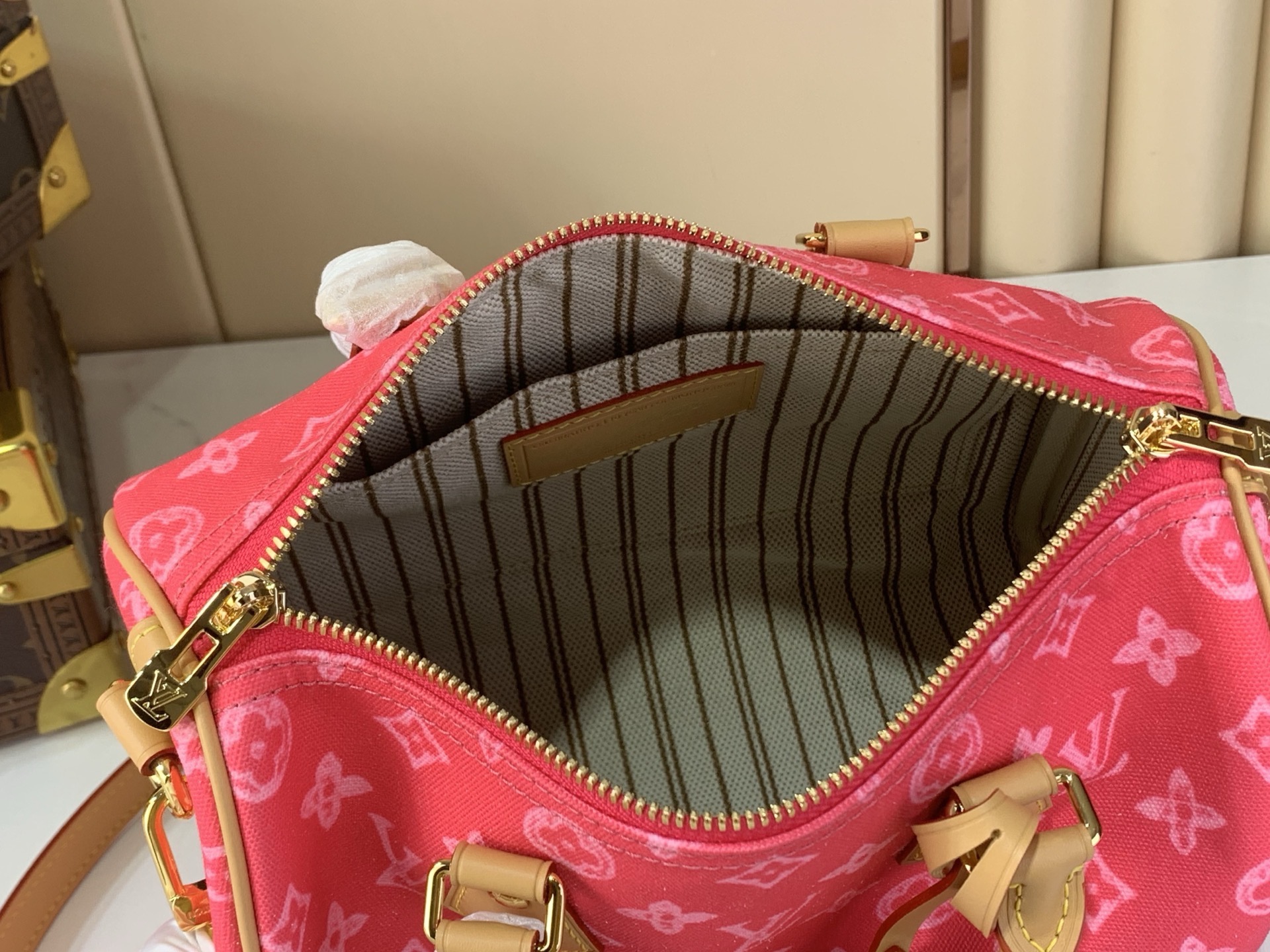 LV Style Beige Leather Top Handle Bag style reference detail image 9 from source 765178
