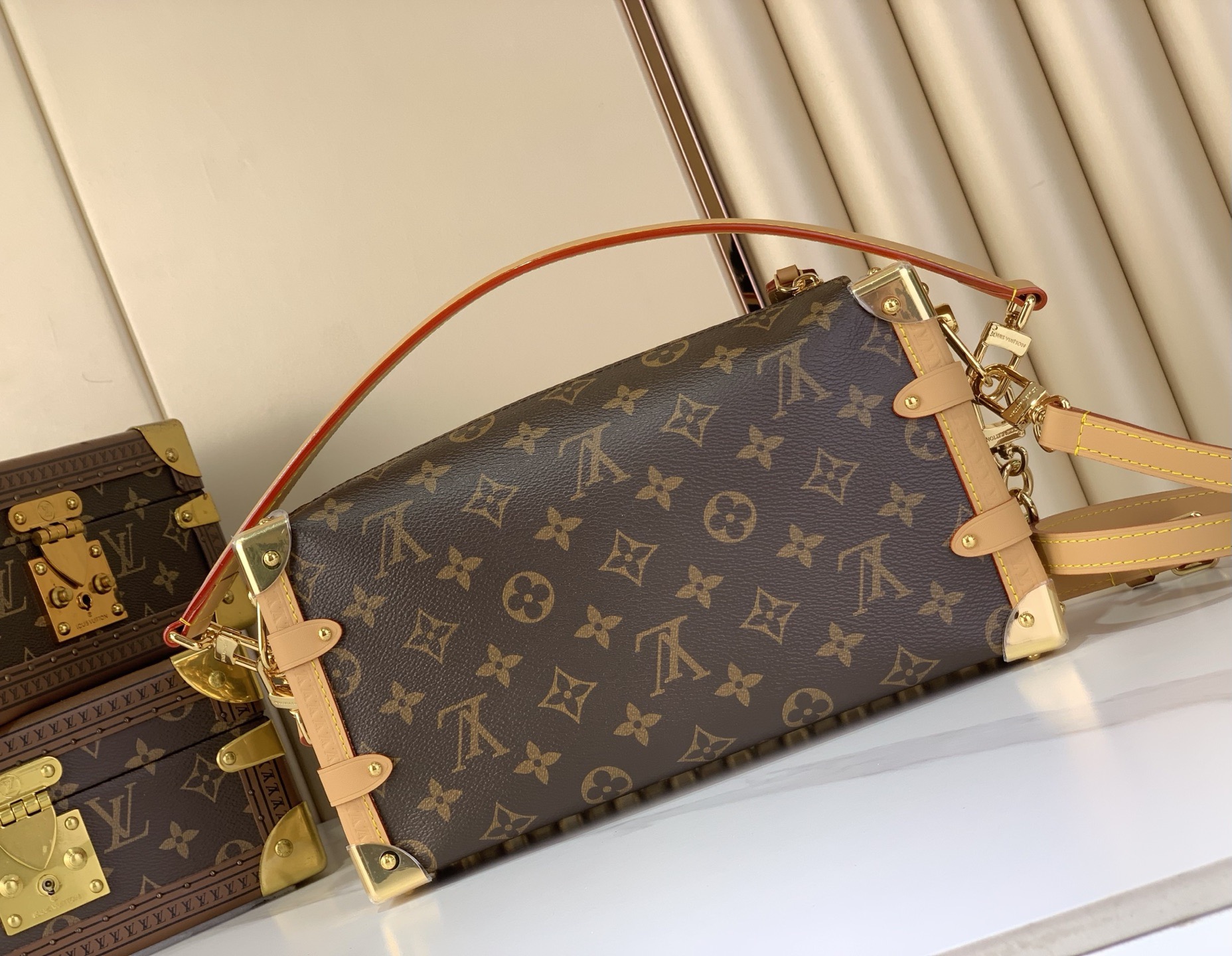 LV Style Beige Canvas Top Handle Bag Bags Top Handle Bag detail image 3 from source 770252