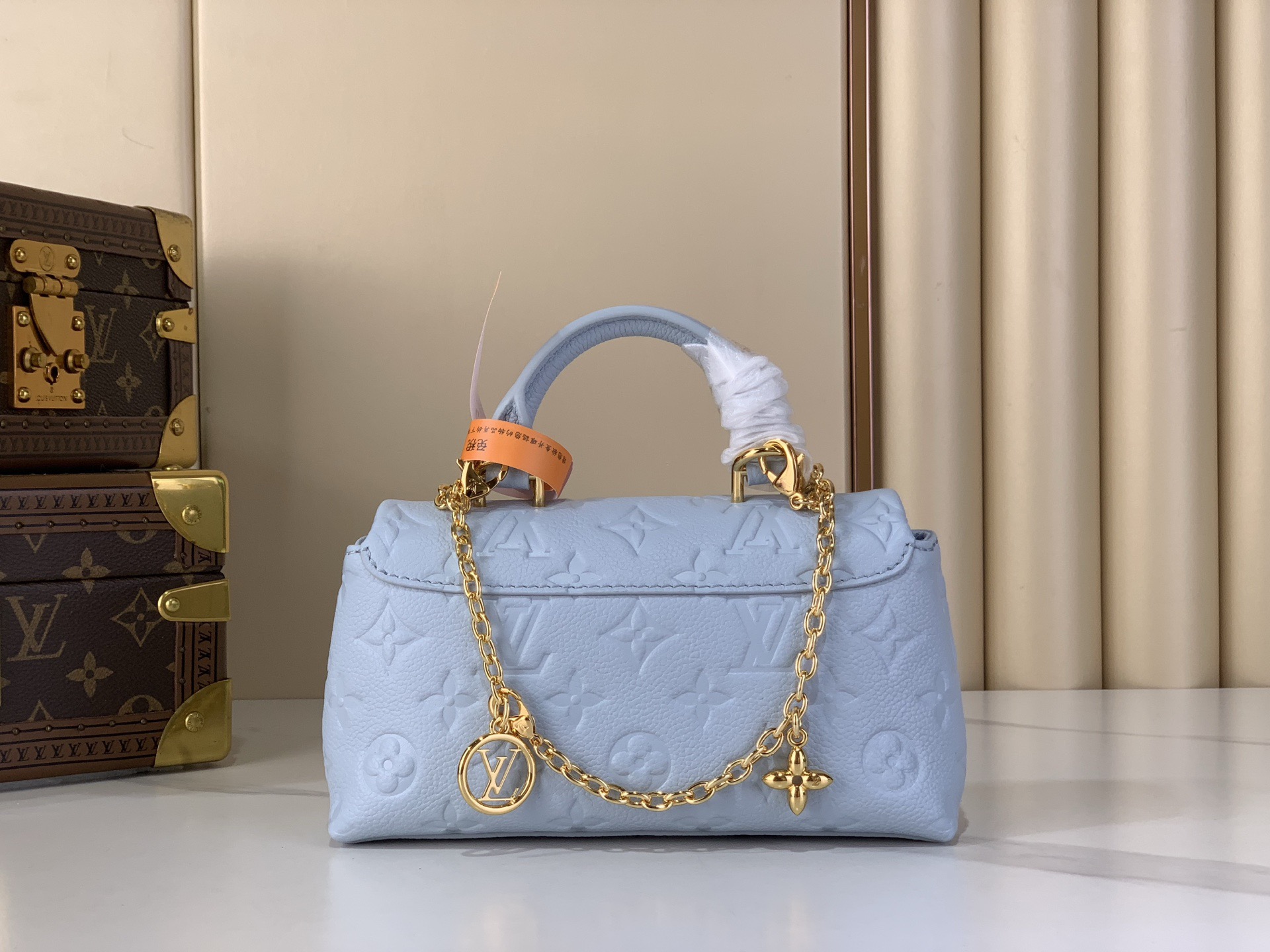 LV Style Beige Leather Top Handle Bag style reference detail image 3 from source 765174