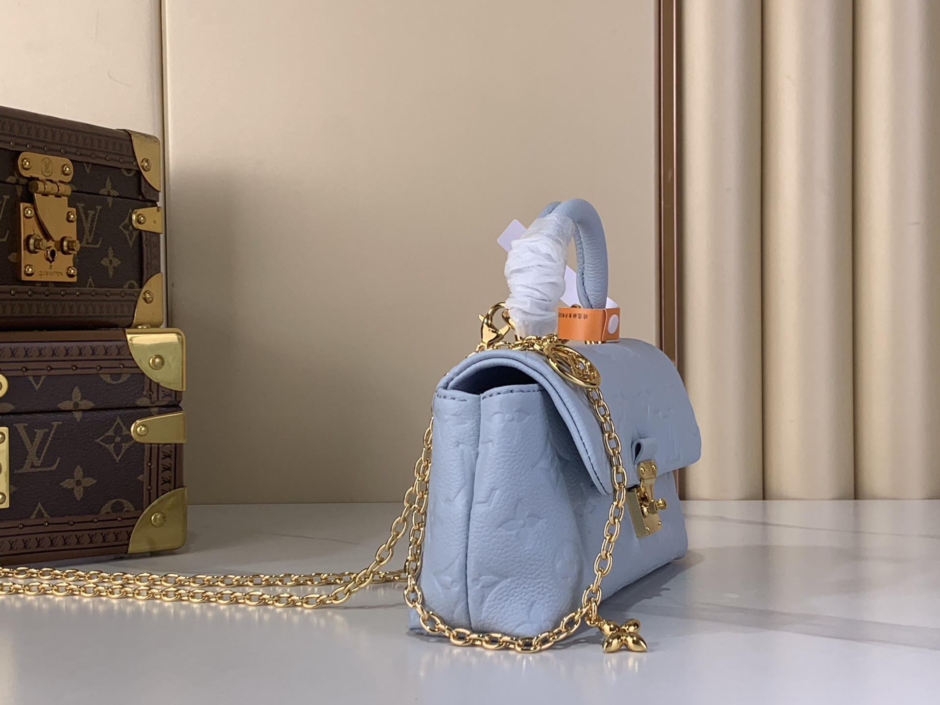 LV Style Beige Leather Top Handle Bag style reference detail image 2 from source 765174
