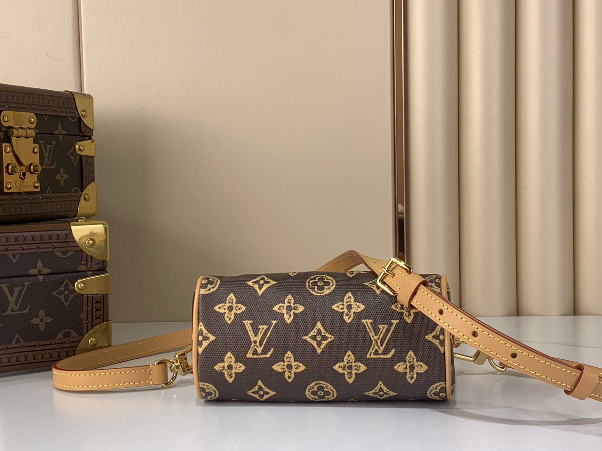 LV Style Brown Canvas Top Handle Bag Bags Top Handle Bag detail image 4 from source 770222
