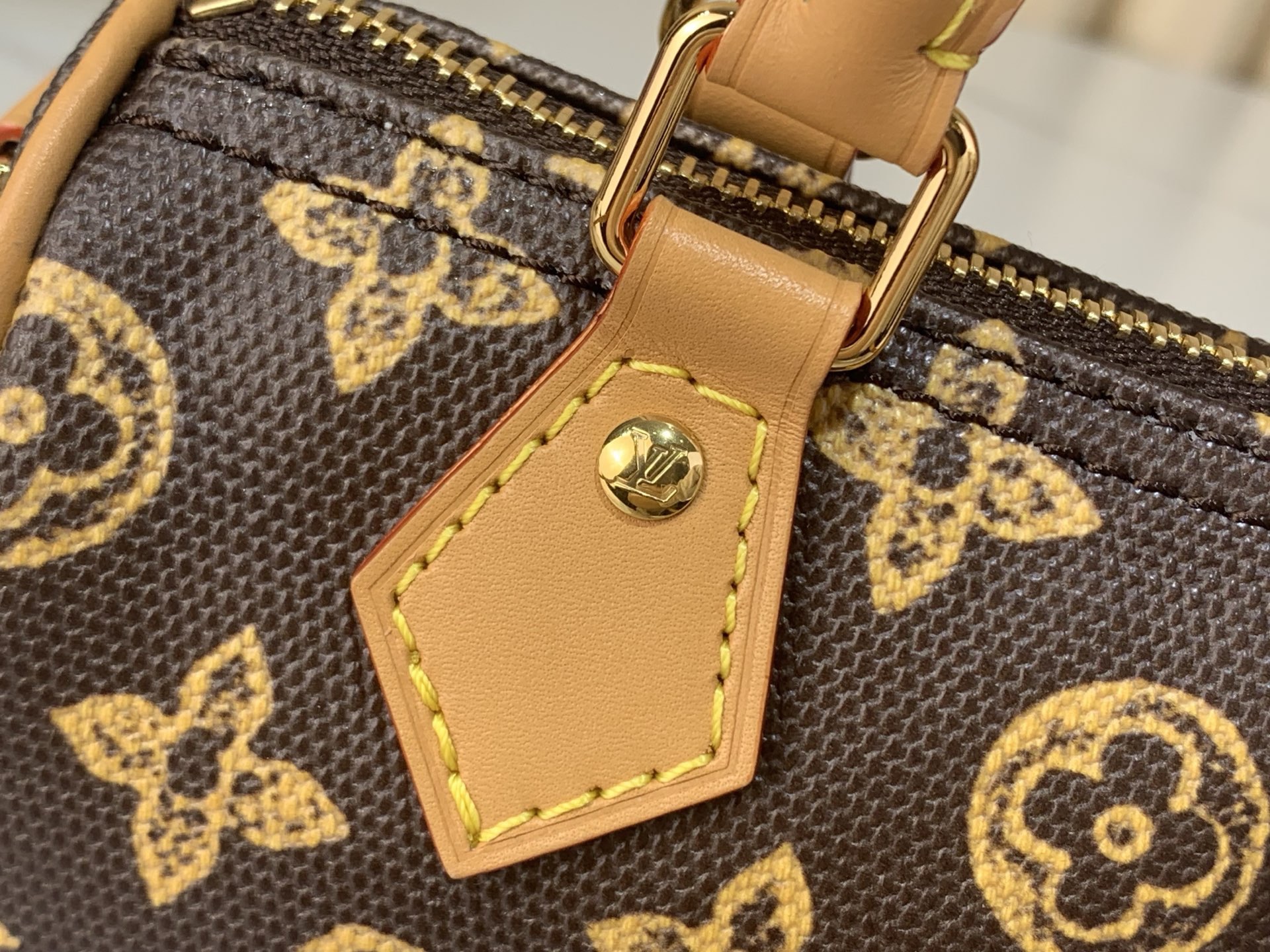 LV Style Brown Canvas Top Handle Bag Bags Top Handle Bag detail image 6 from source 770222