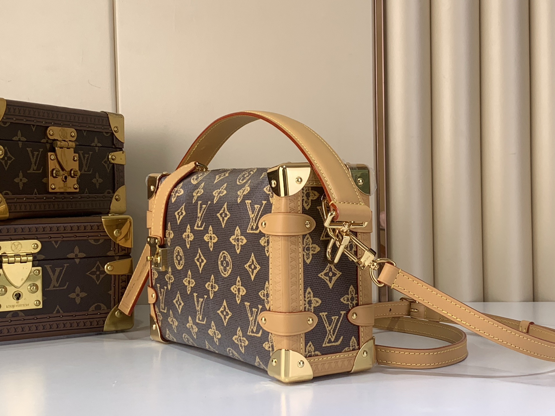 LV Style Brown Leather Top Handle Bag Bags Top Handle Bag detail image 2 from source 770220